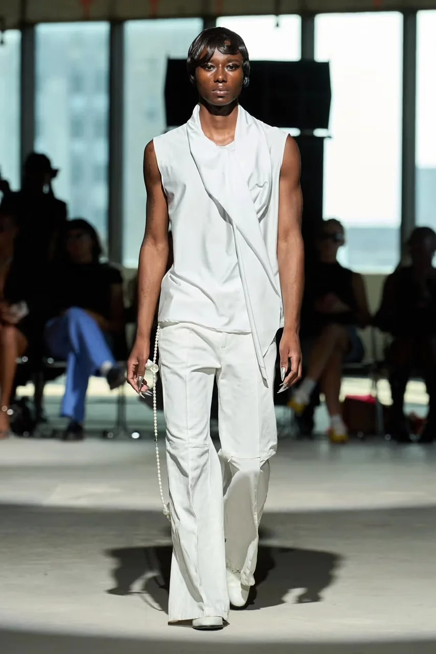 https___hypebeast.com_image_2025_09_17_head-of-state-ss26-runway-show-collection-info-taofeek-abijako-4.jpeg