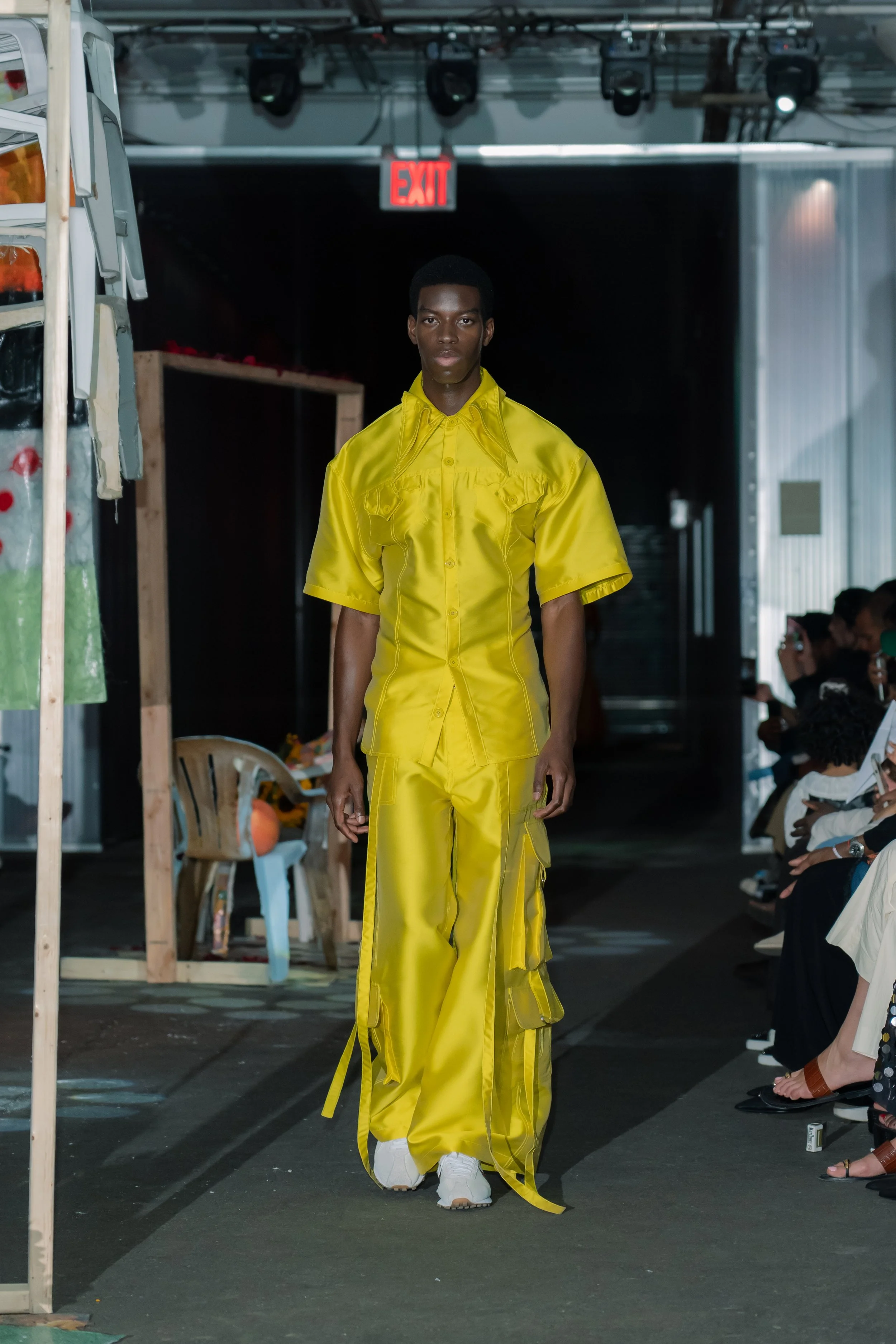 Look 1.jpg