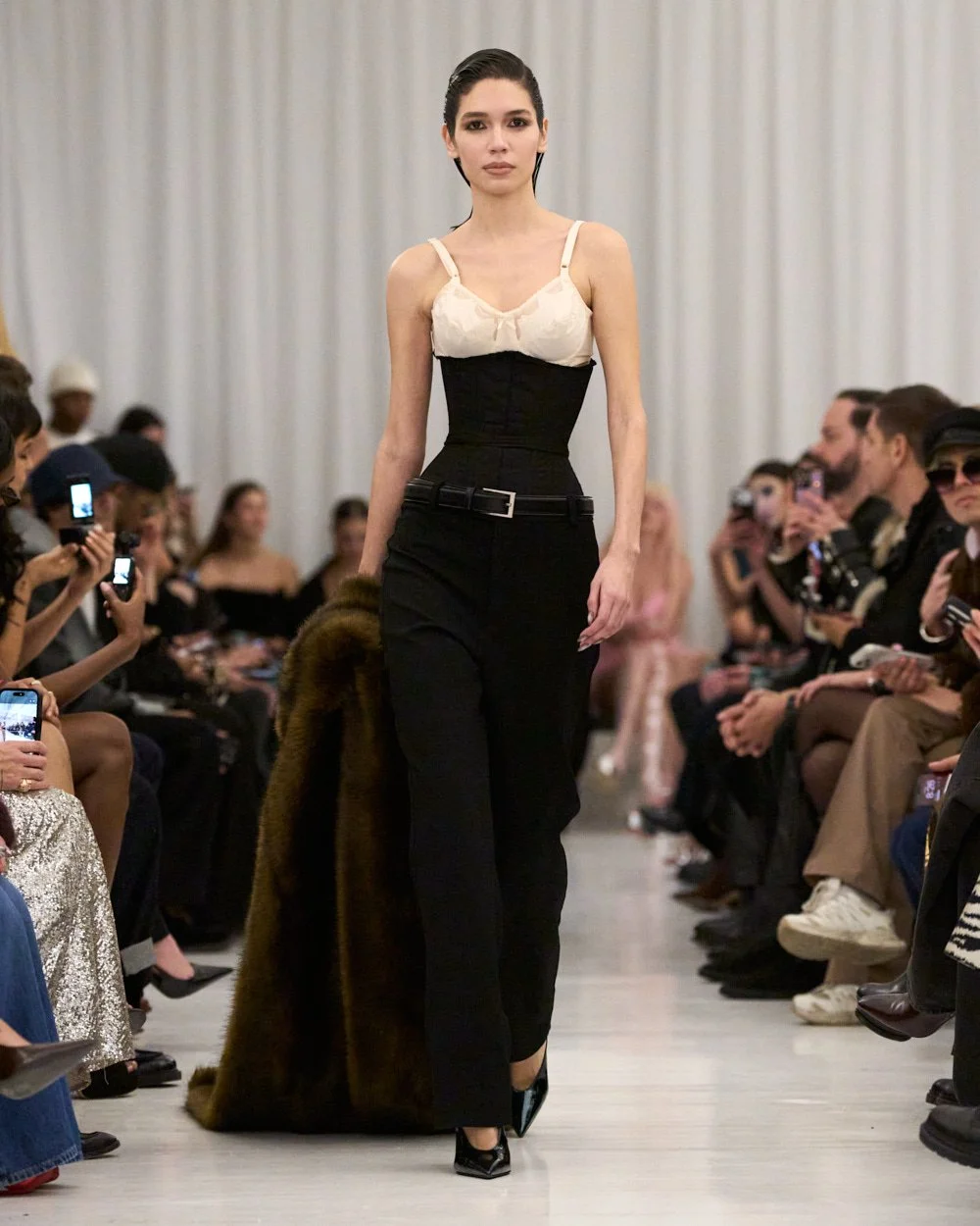 Christian Cowan F26 Look 04.jpg