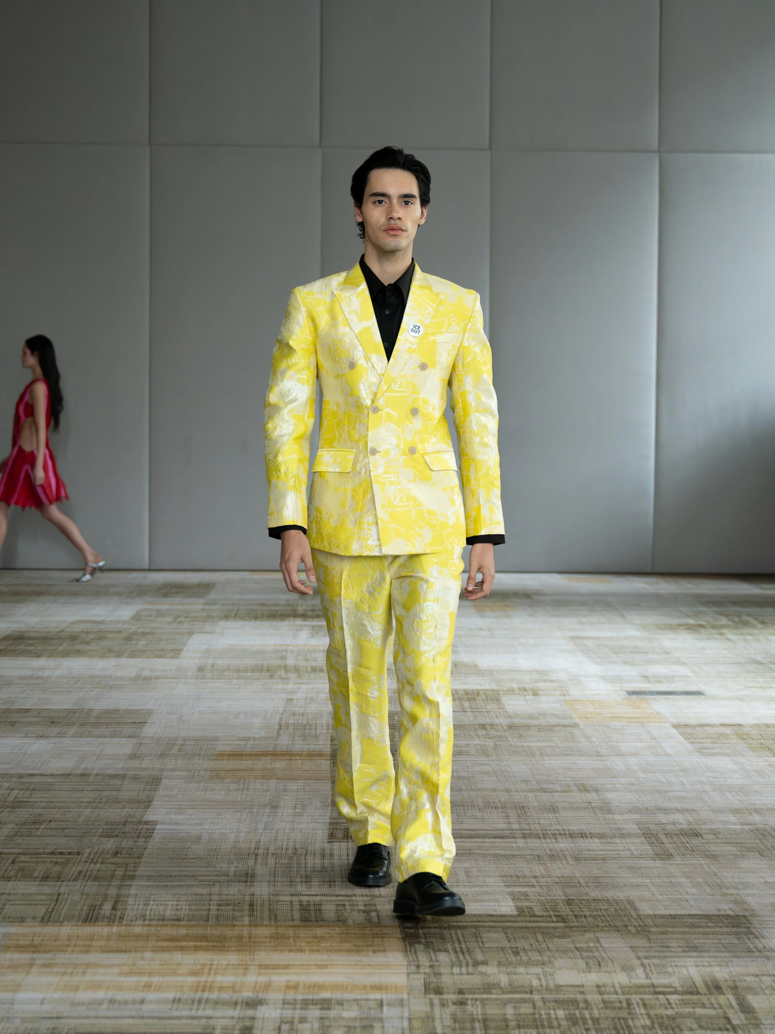 VEEJAY RUNWAY LOOKS-04.jpg