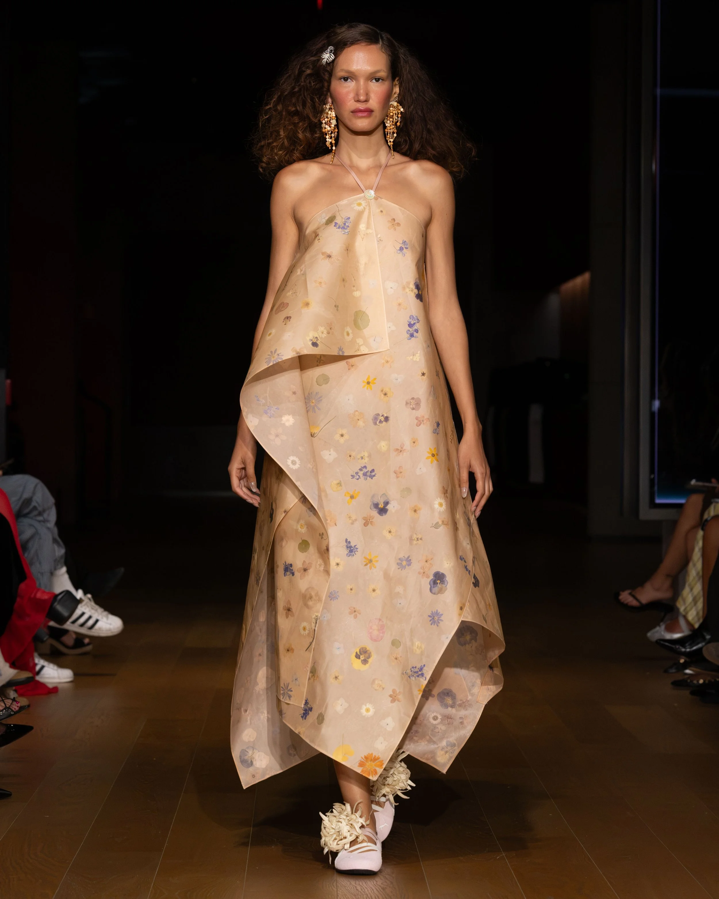 SS27_LOOK 22_RUNWAY.jpg