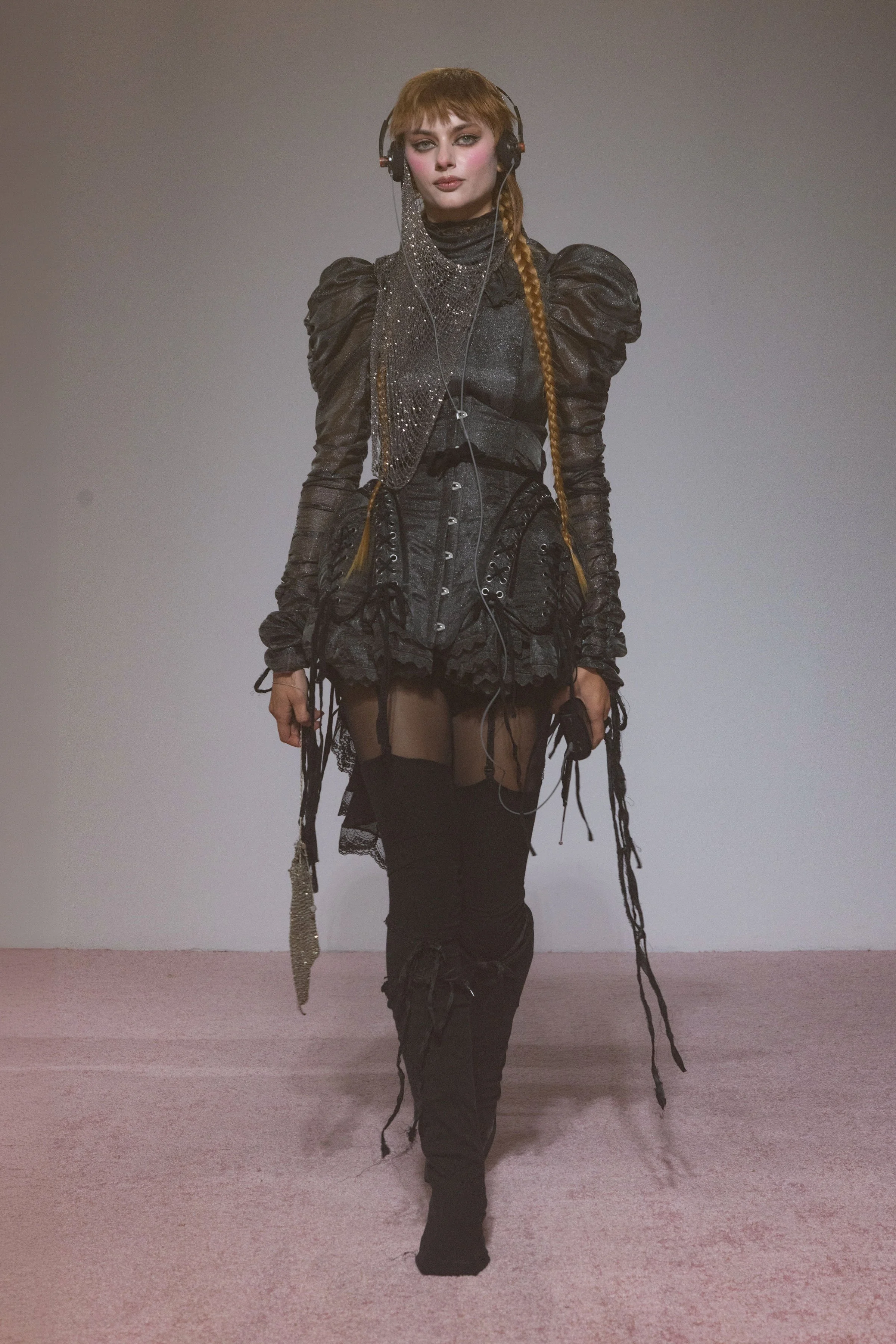 SELKIE-SS27-RUNWAY-MD-6974.jpg