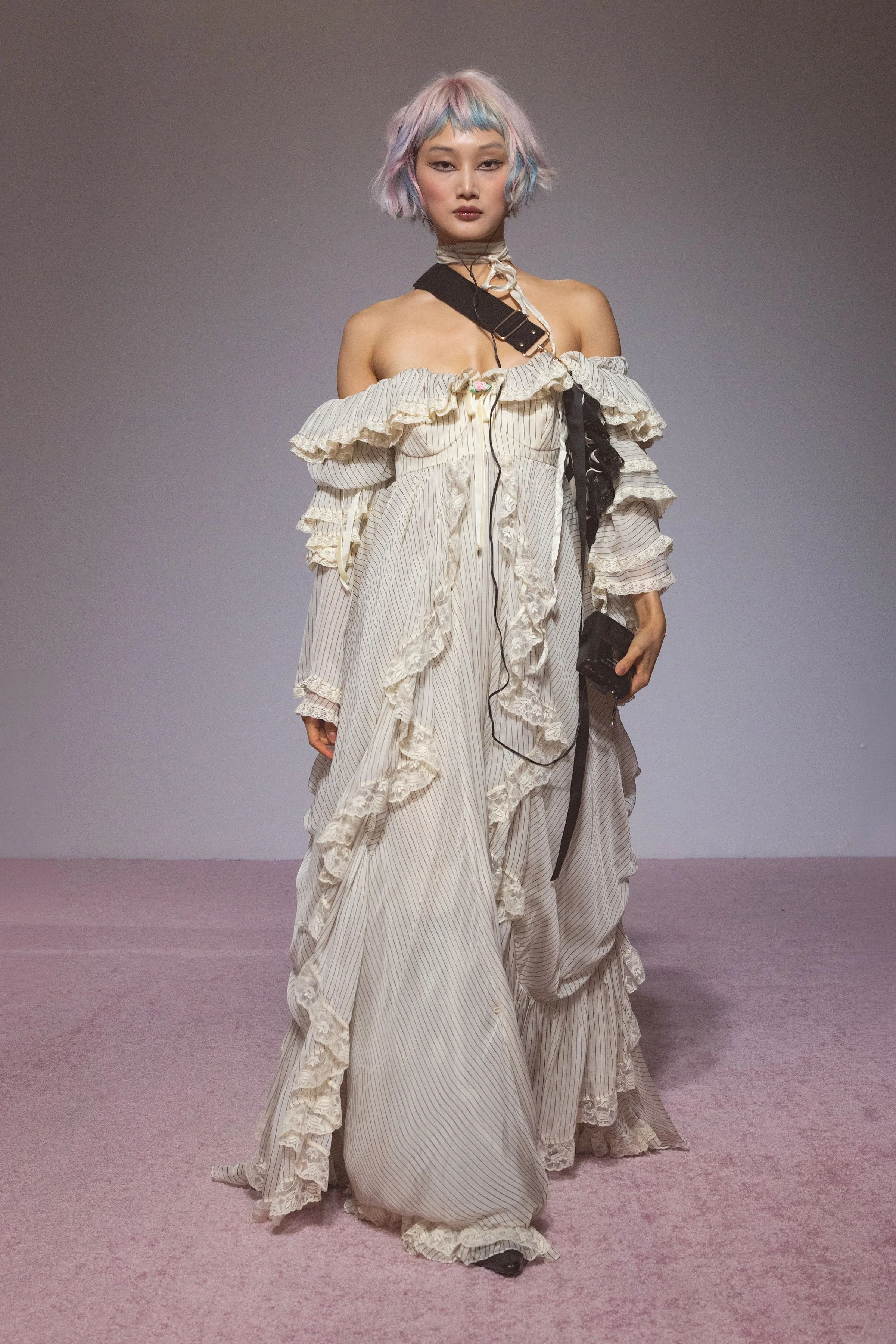 SELKIE-SS27-RUNWAY-MD-7305.jpg