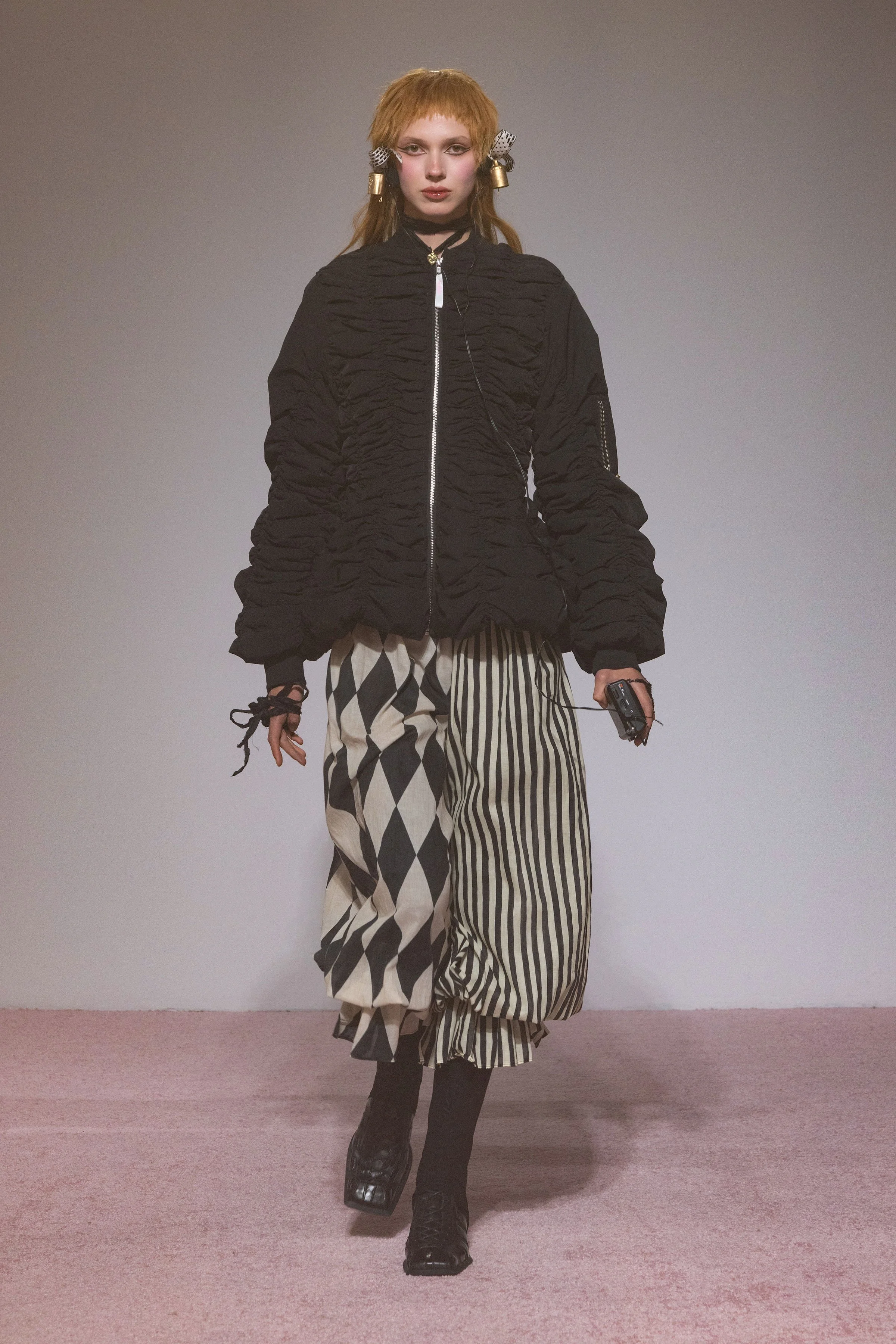 SELKIE-SS27-RUNWAY-MD-7606.jpg