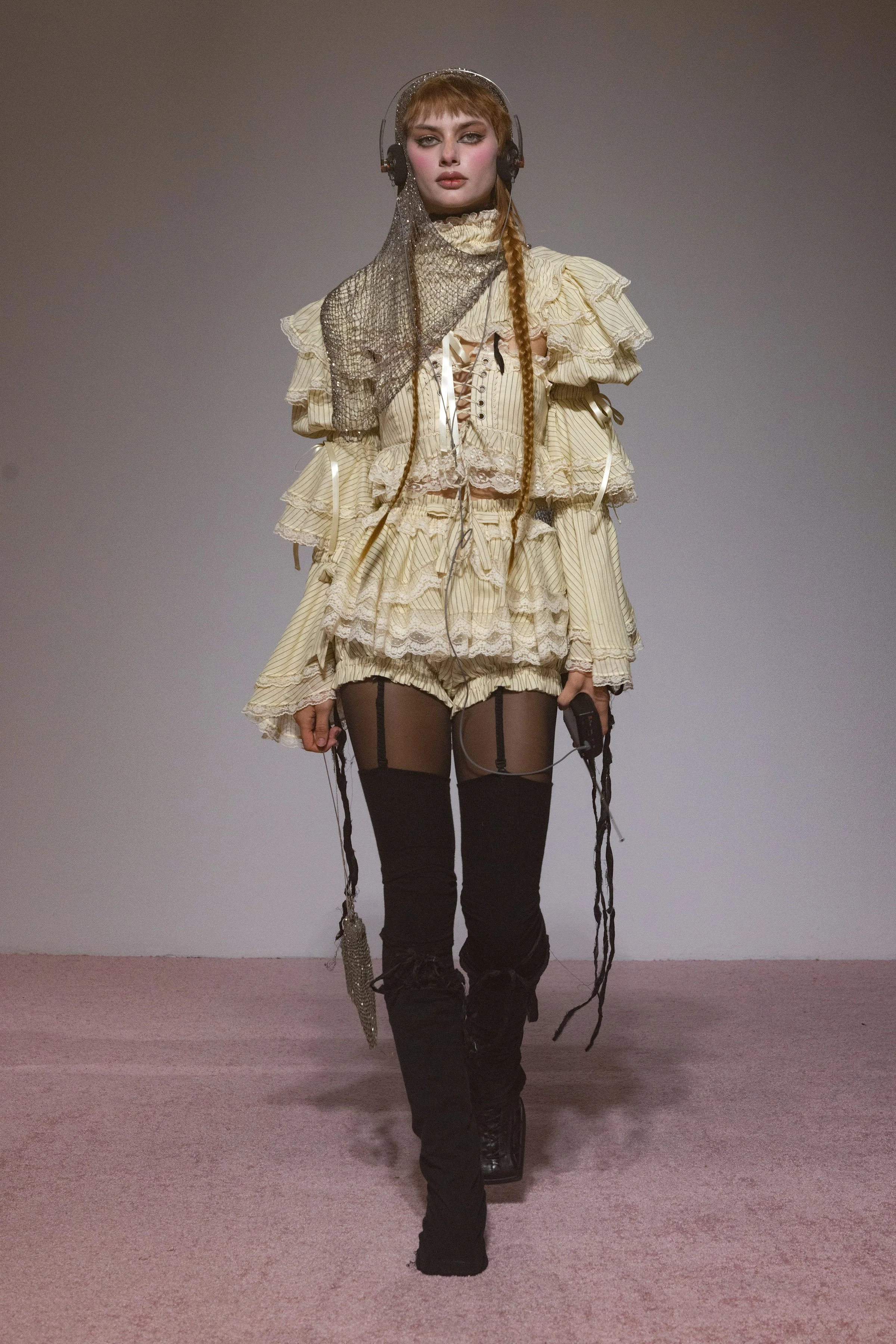 SELKIE-SS27-RUNWAY-MD-7898.jpg