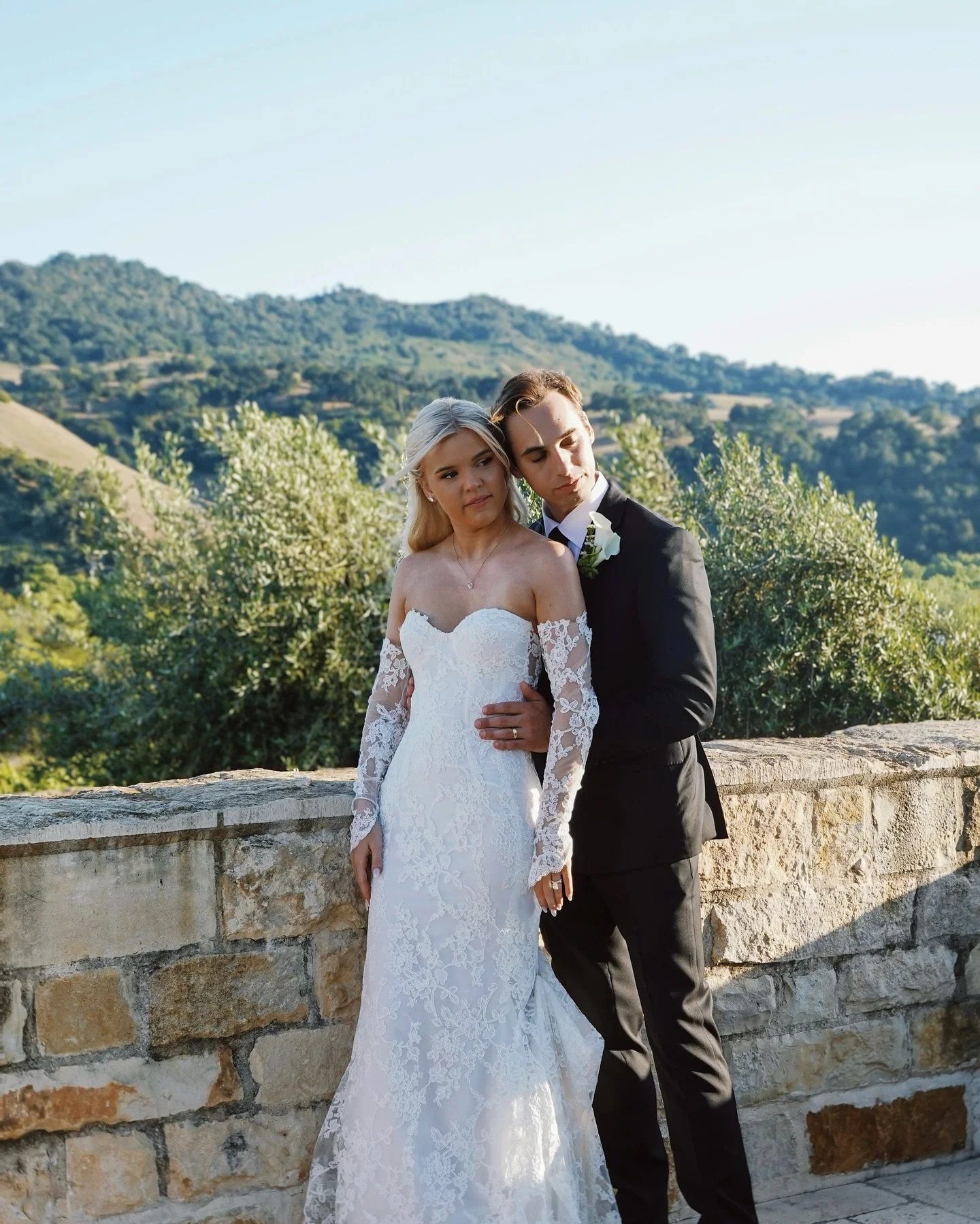 Wedding in Santa Ynez as a wedding content creator 💖
POV: You’re capturing love in the vineyards 🍇💍✨
We love a spring wedding! Spent the weekend in dreamy Santa Ynez documenting a wedding that felt straight out of a movie. Golden hour hit