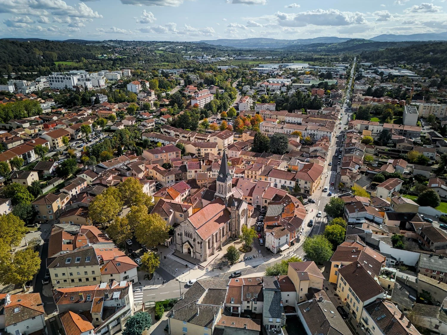 CAPTATION DE PHOTOS ET VIDÉOS DRONE POUR PHOTOTEQUES AERIENNES