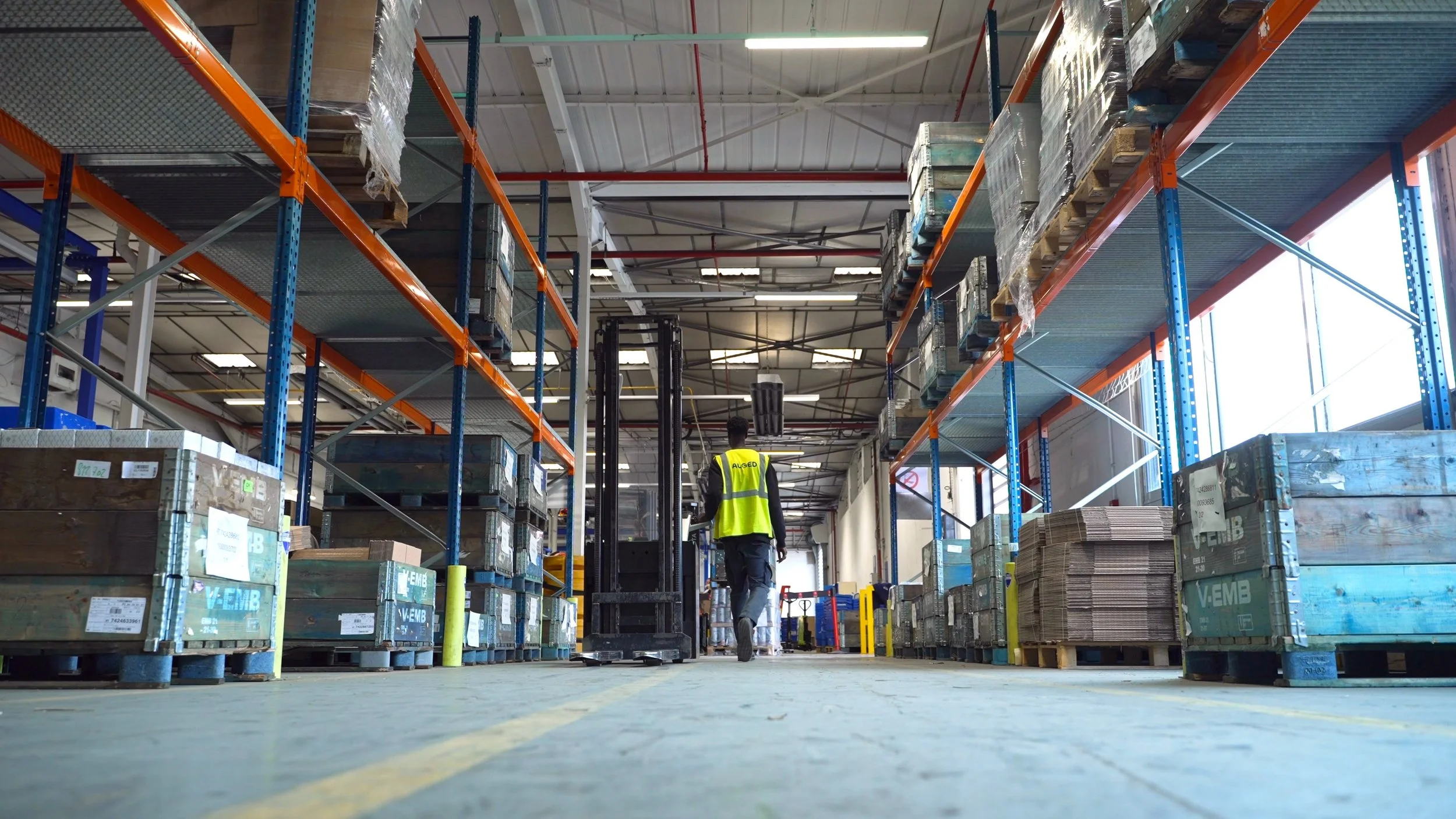photos et vidéos dans l'usine de production renault trucks dans l'atelier de l'alged