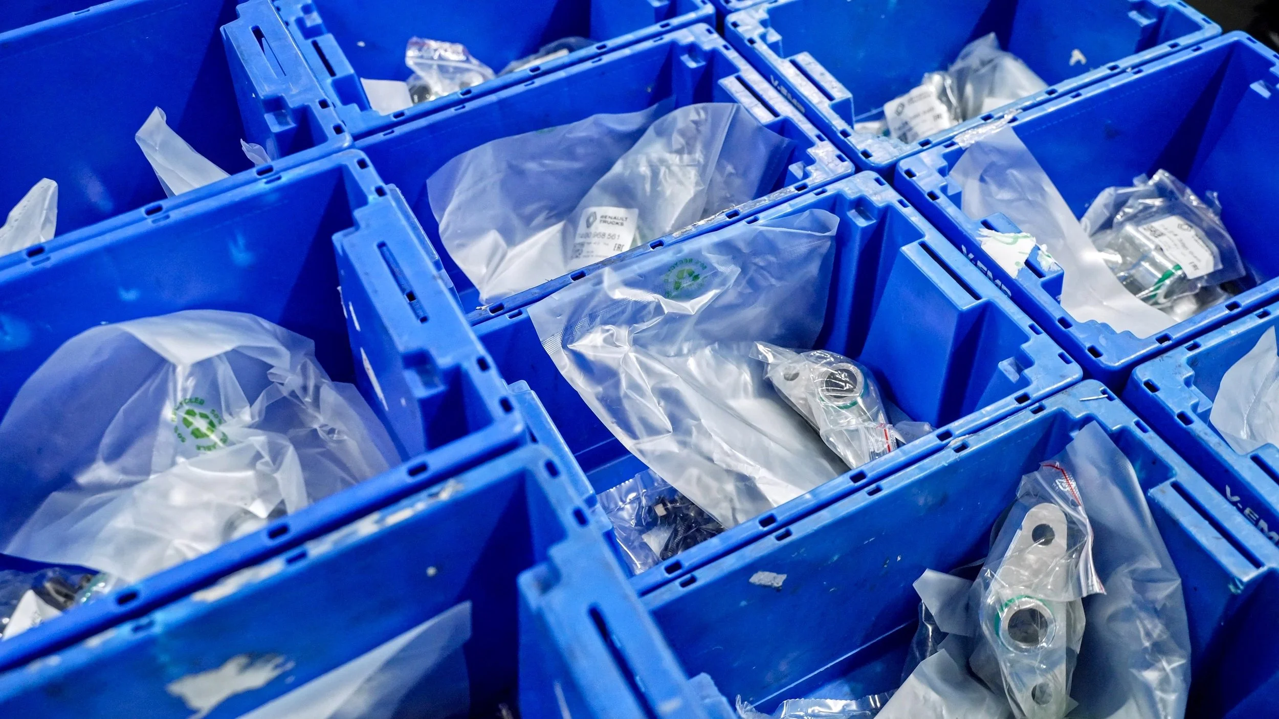 gros plans sur les outils de production
