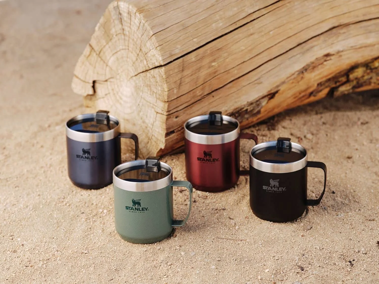 Stanley-Classic-Legendary-Camp-Mug-4.jpg