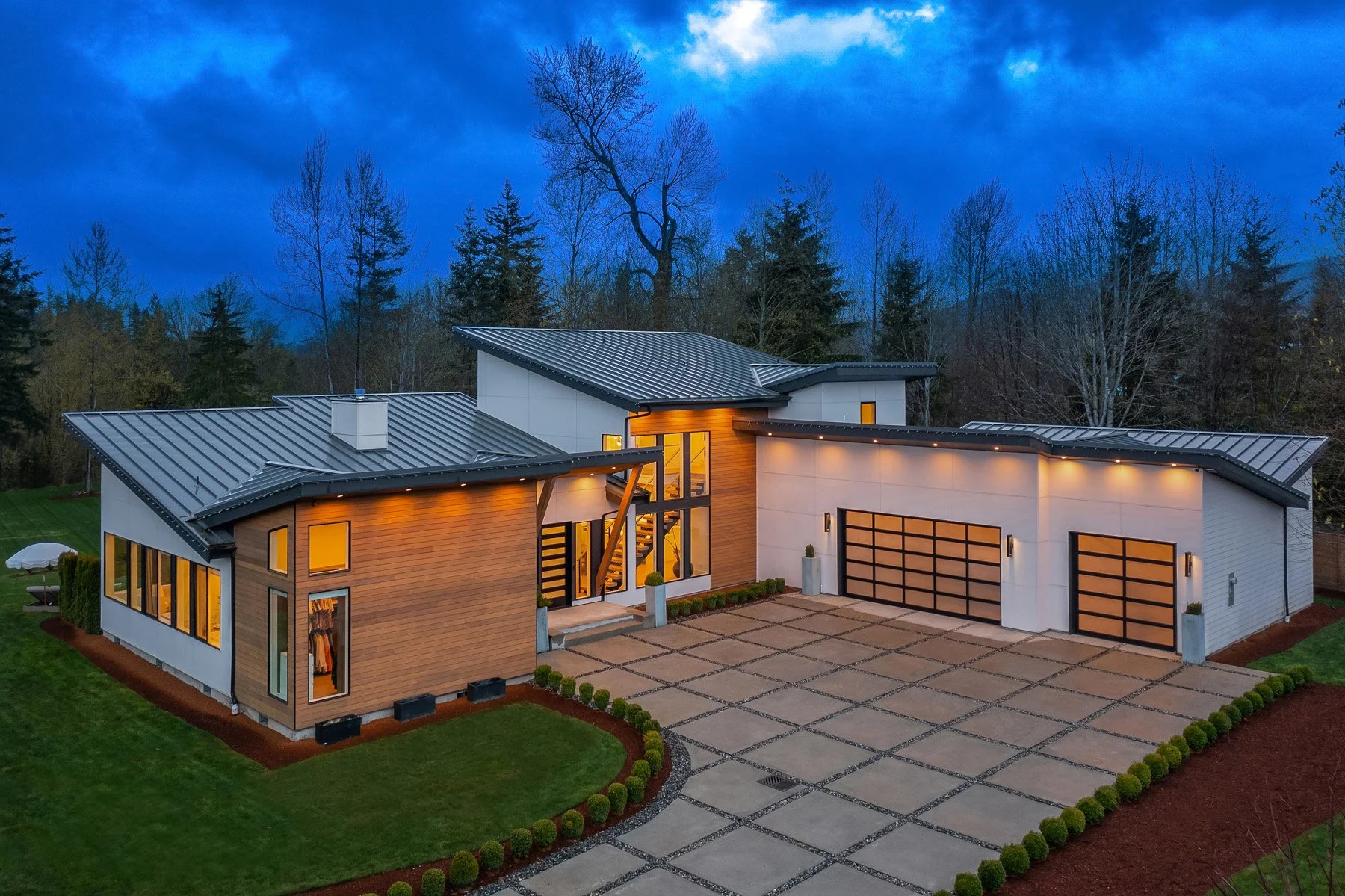 Modern Mountain House Snoqualmie, WA