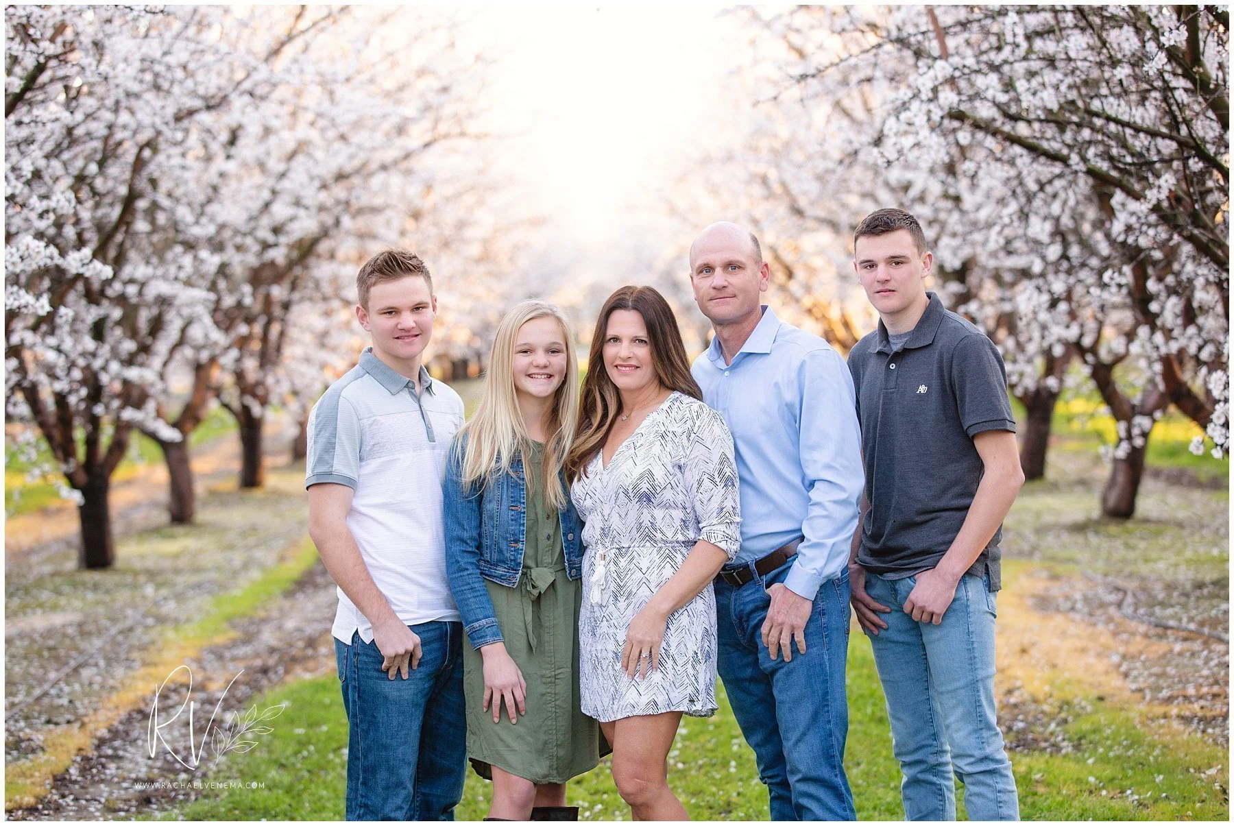 Family-Photos-Almond-Blossoms-Ripon_0005.jpg