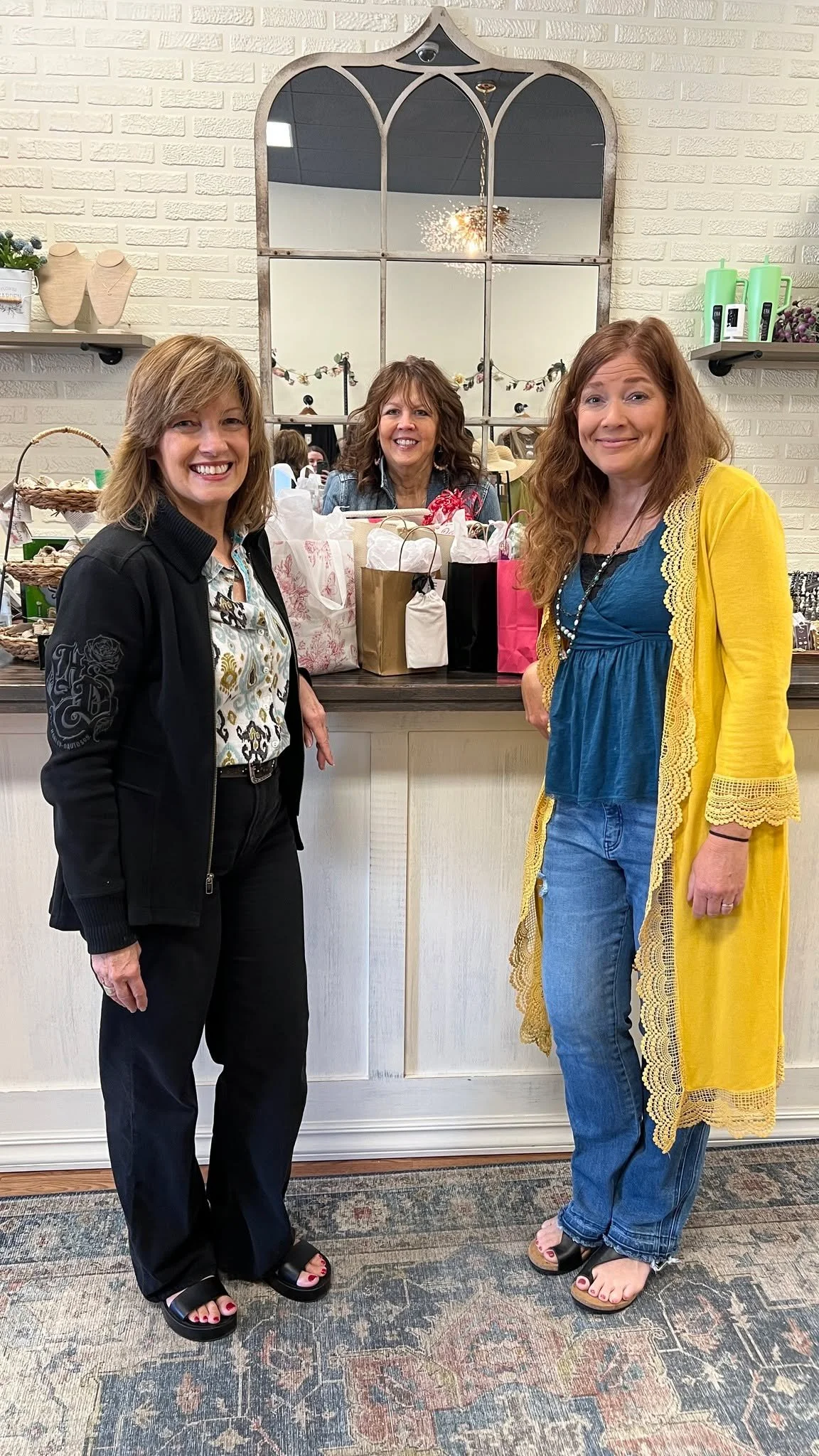 Congrats again to our Fashion Show Raffle Grand Prize Winner, Jennifer Beer!