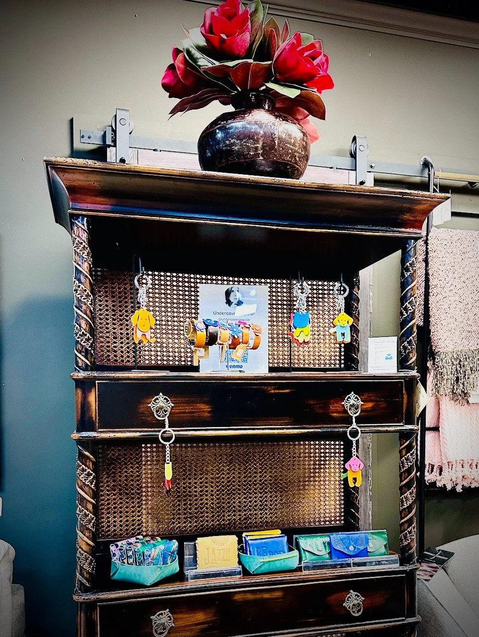 This just in, it's a summer product refresh from @undercoverpopular! Elizabeth's handmade leather pieces make great gifts and summer accessories!