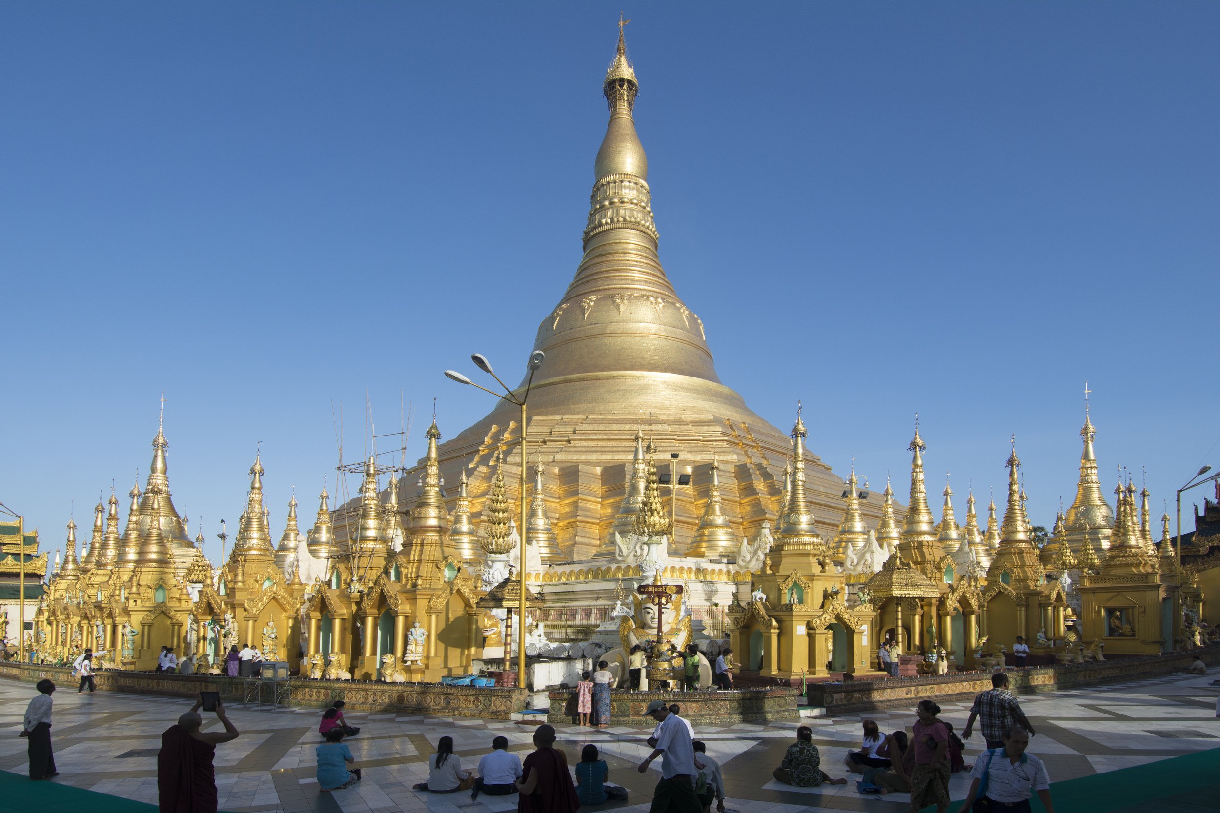 Shwedagon.jpeg