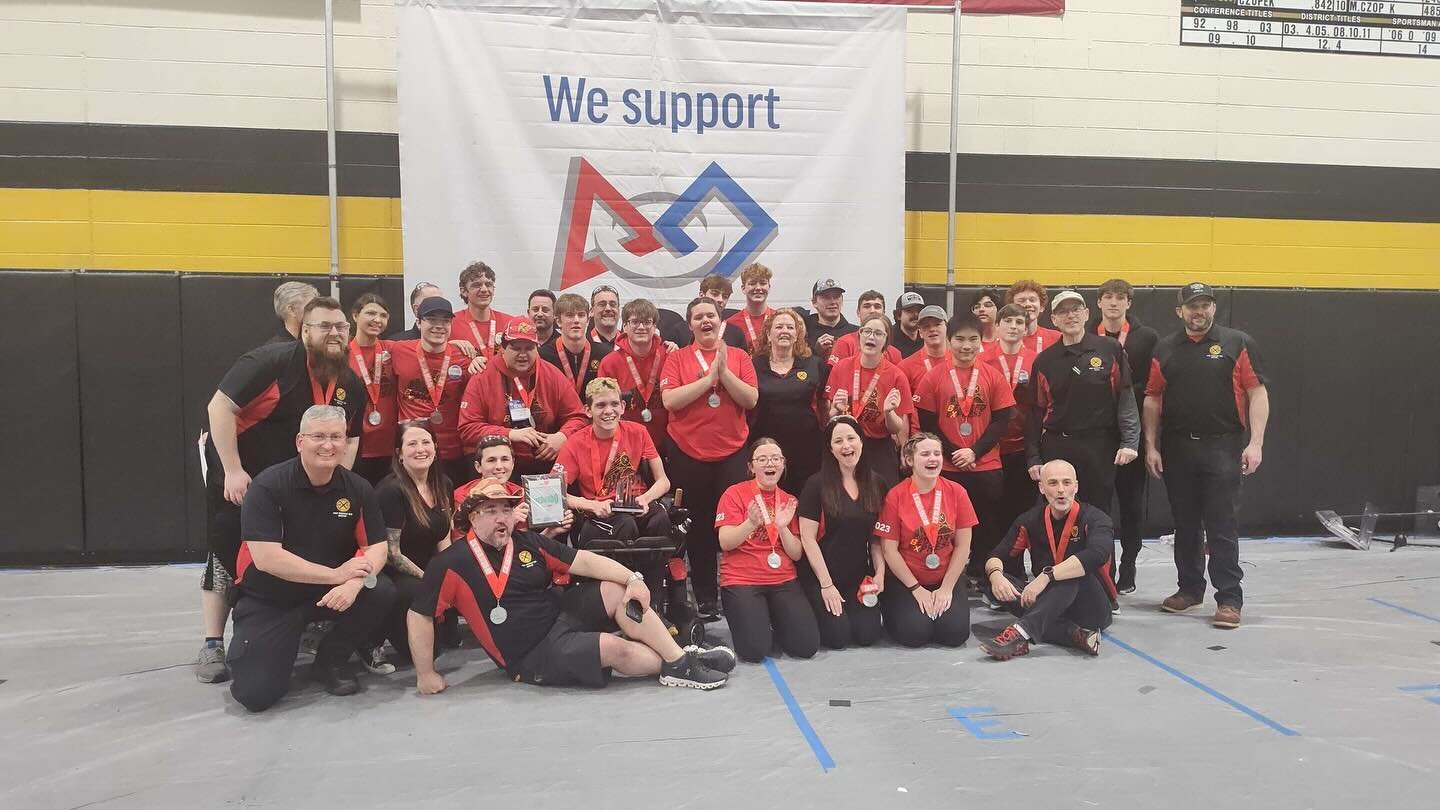 Last Weekend was our Second Districts Competition at Macomb, Michigan where we not only won Engineering Inspiration, but the whole competition along with @frcteam818 and @autopilots7762. #frc #first #robot #competition #win #bx #1023 #robotics #bedfo