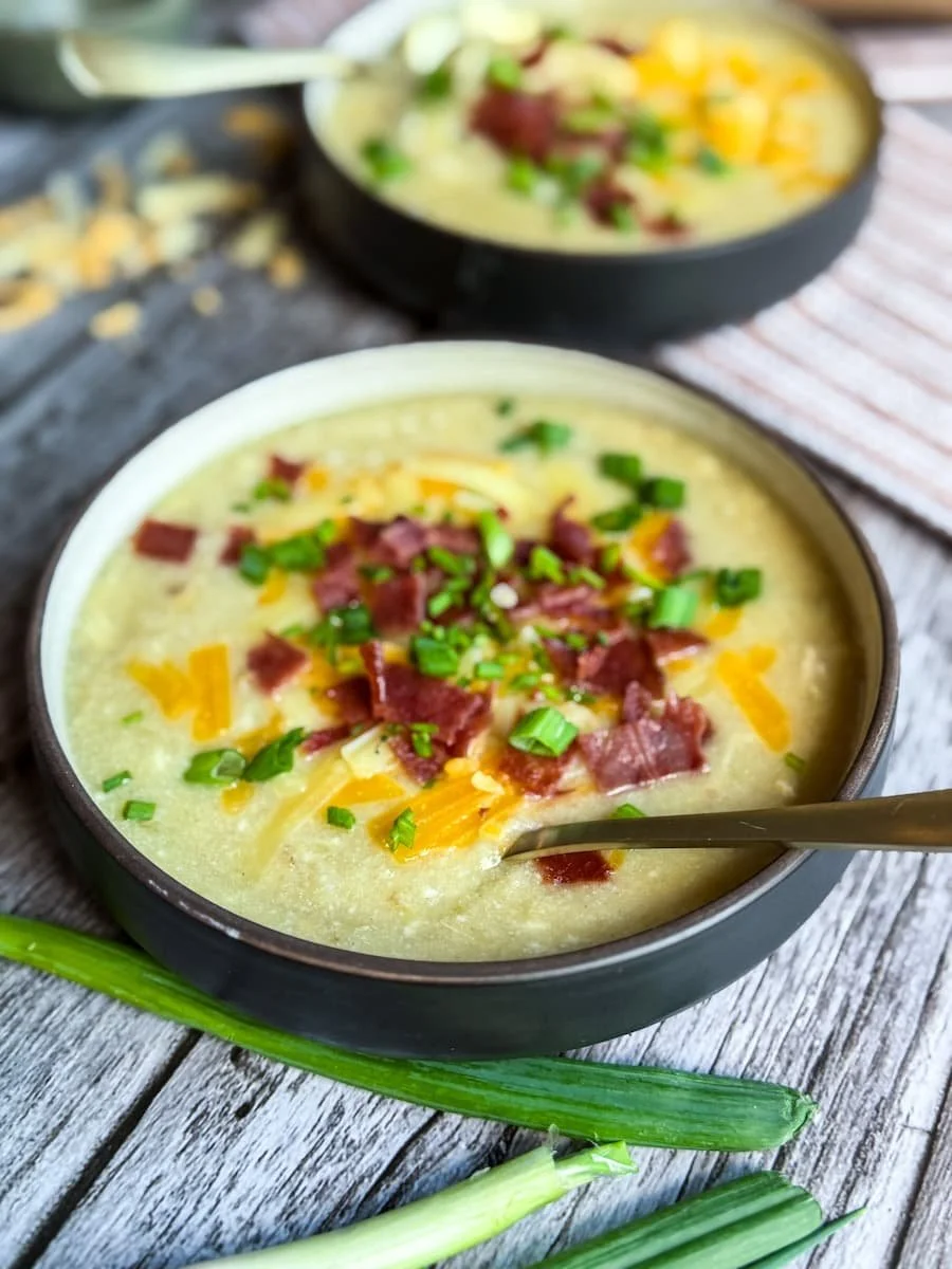 healthy crockpot recipes - bowl of finished potato and leek soup
