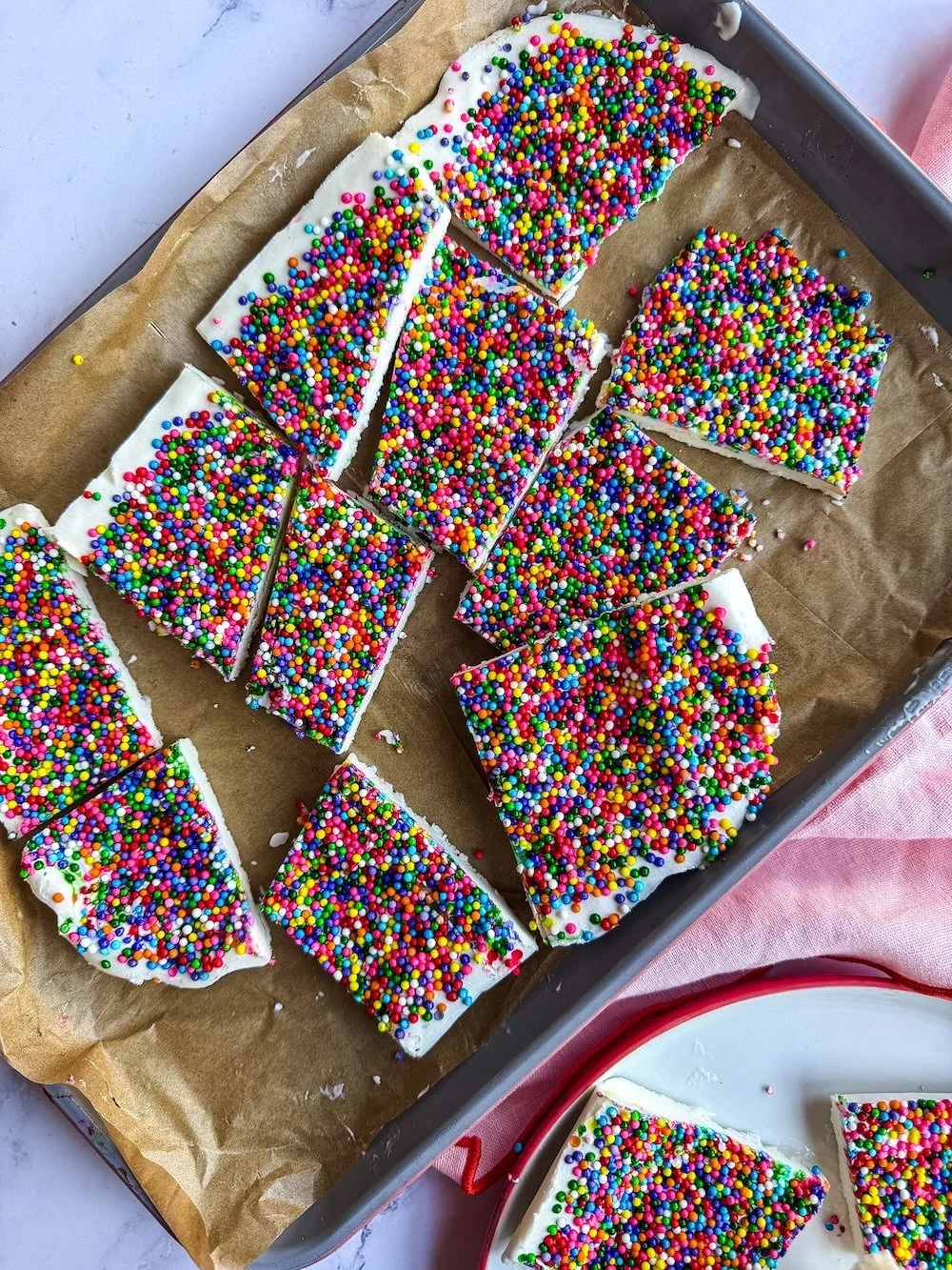 Dot Cake High Protein Yogurt Bark (30g Protein, Only 283 Calories!))