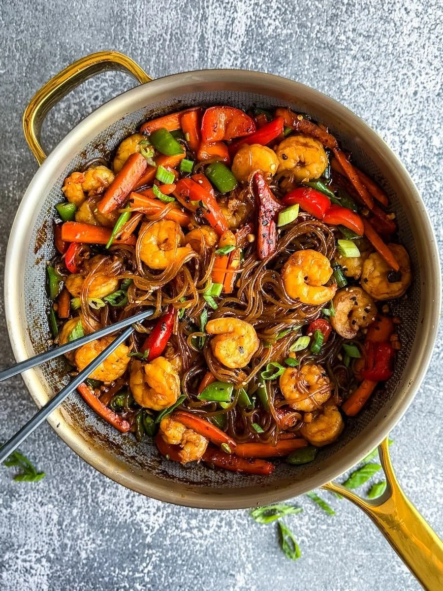 pan of shrimp lo mein