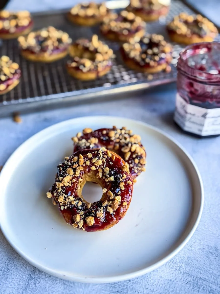 cake donut - pb&j cake donuts