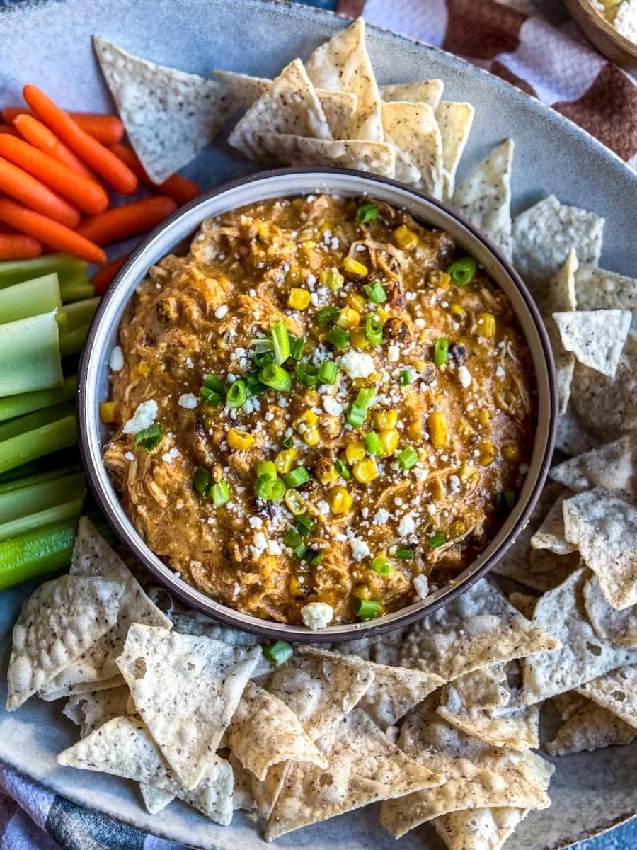 cottage cheese buffalo chicken dip / buffalo chicken dip with cottage cheese / buffalo chicken dip crock pot