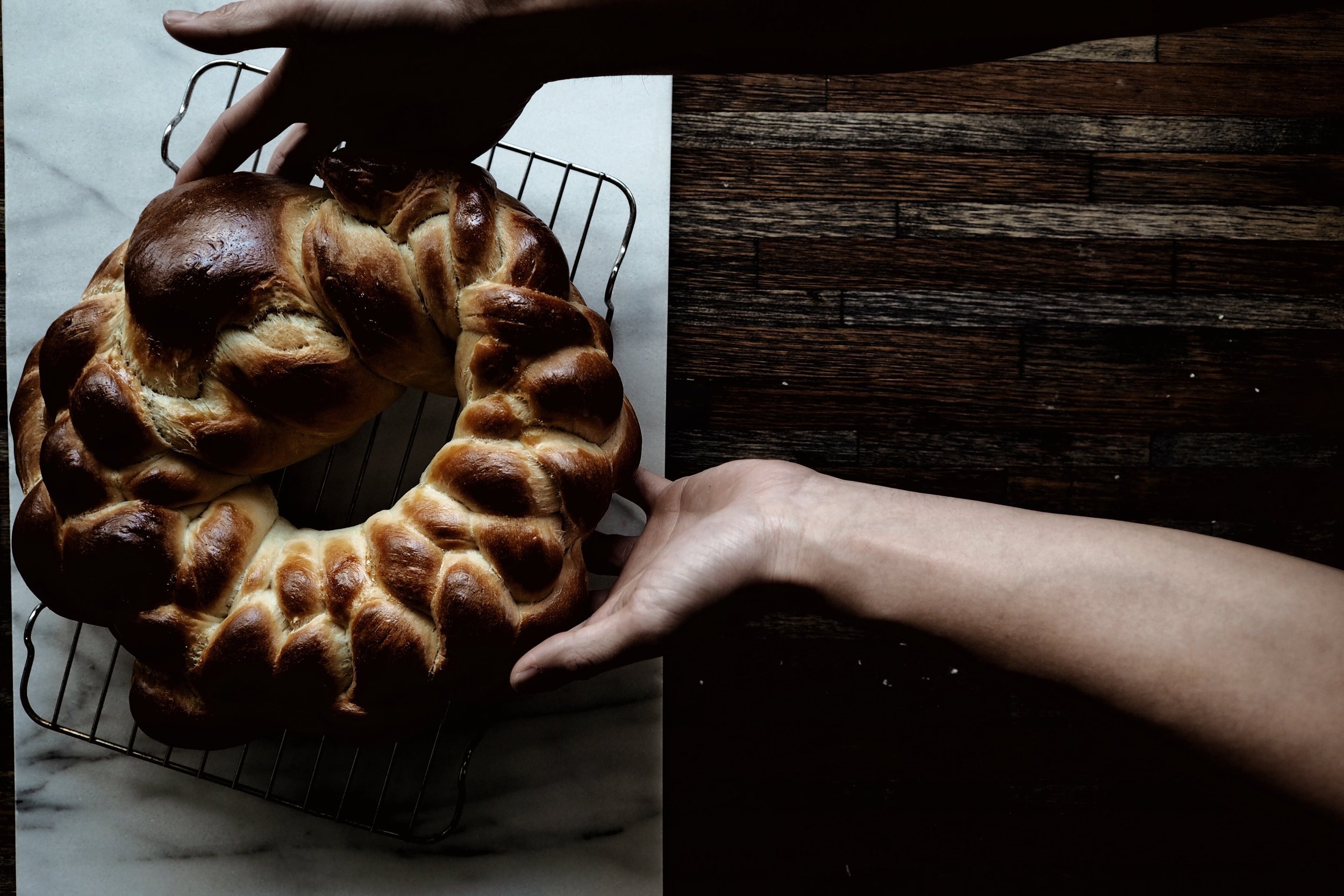 Yeasted challah