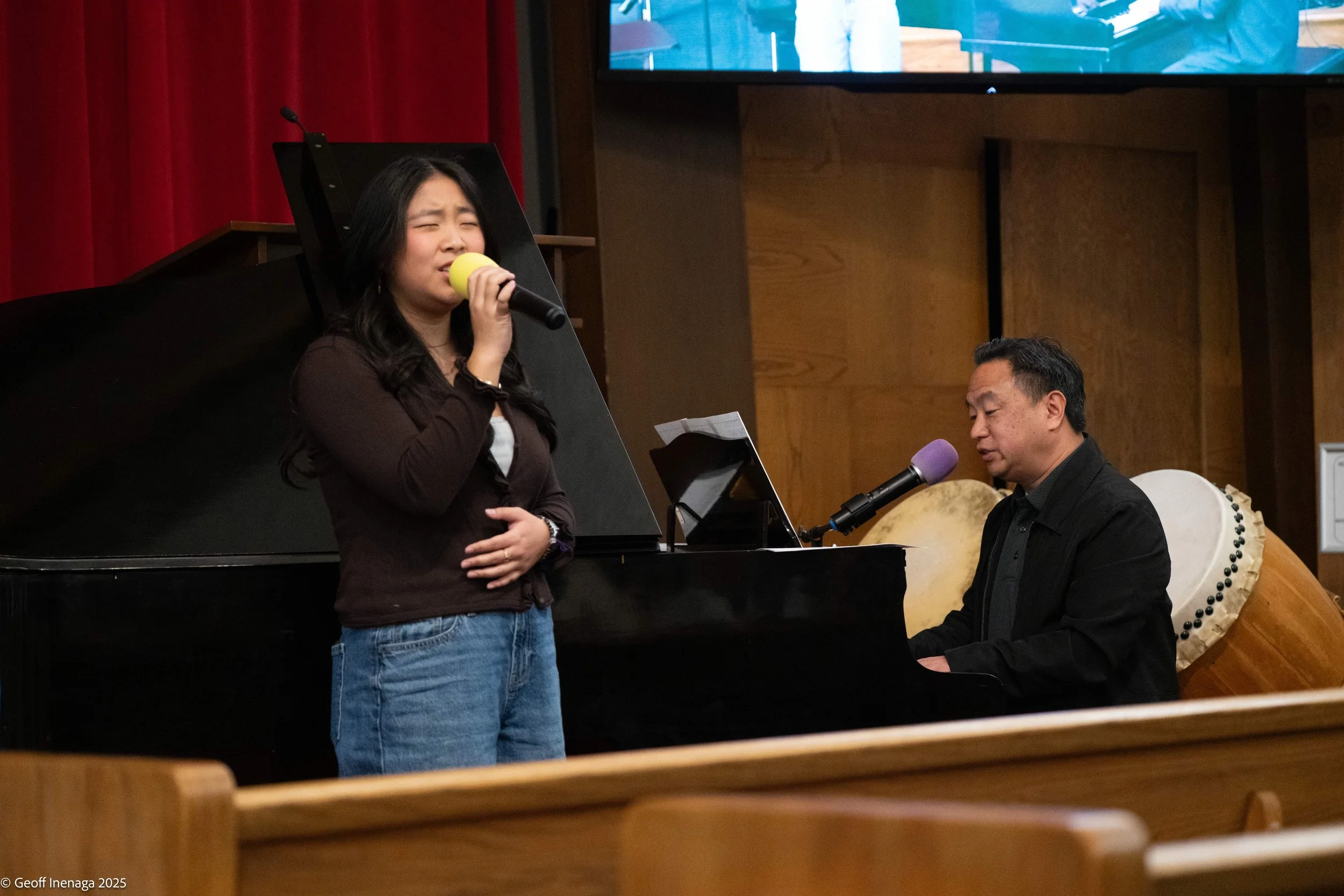  Ellie Mizushima and Koichi Mizushima on piano. 