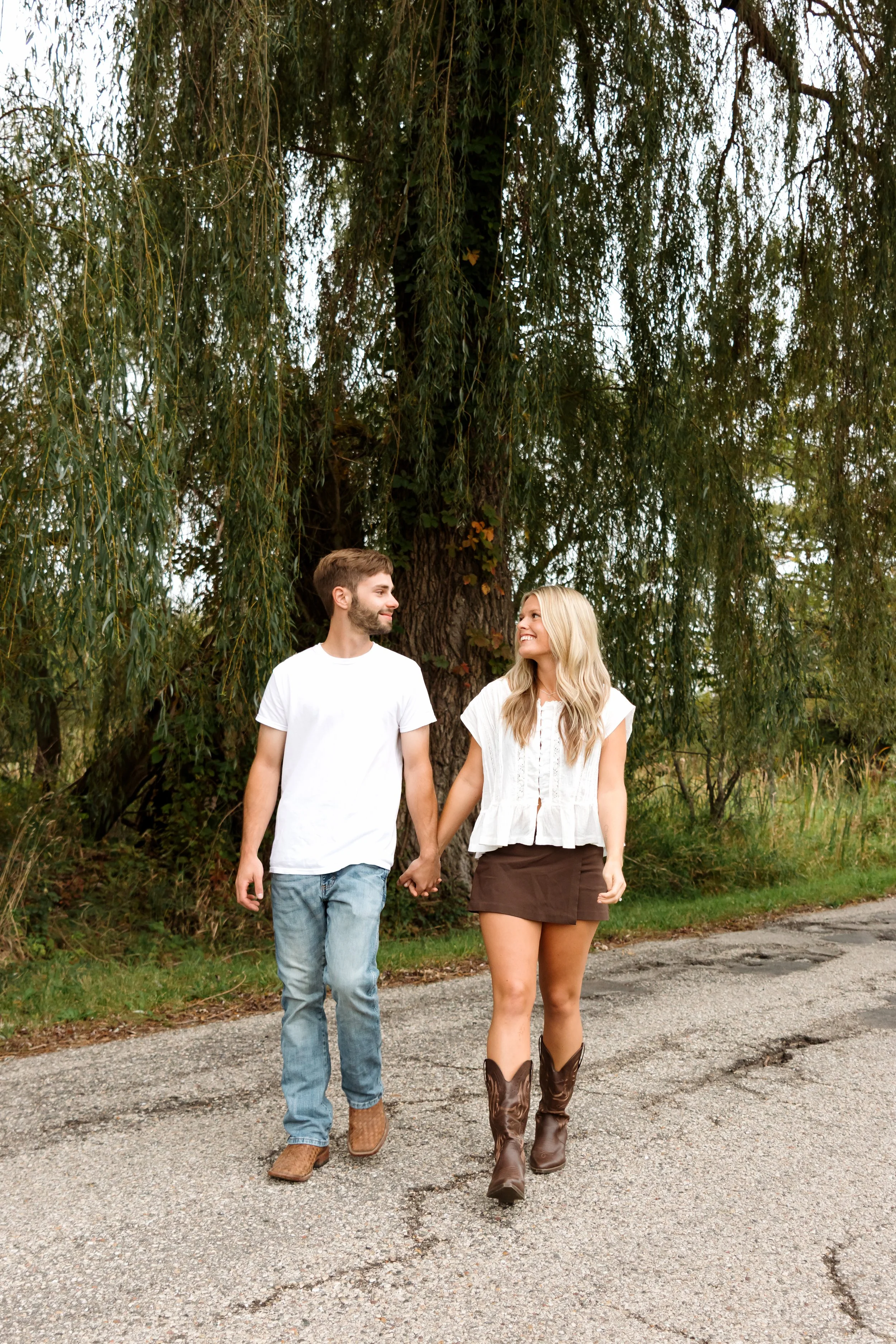 LizAnnPhotography_T&T-16.jpg