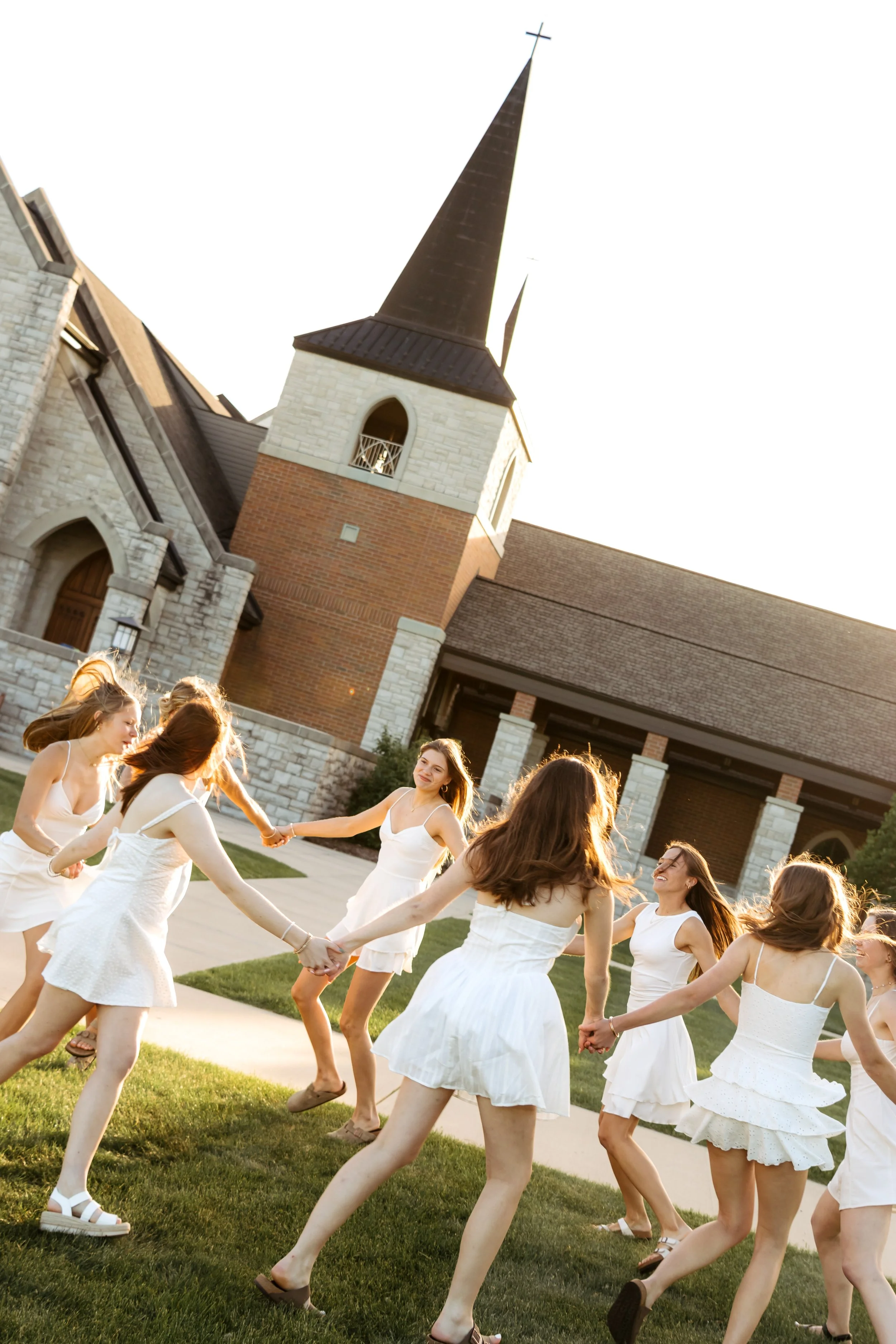 LizAnnPhotography_KMGrads-30.jpg