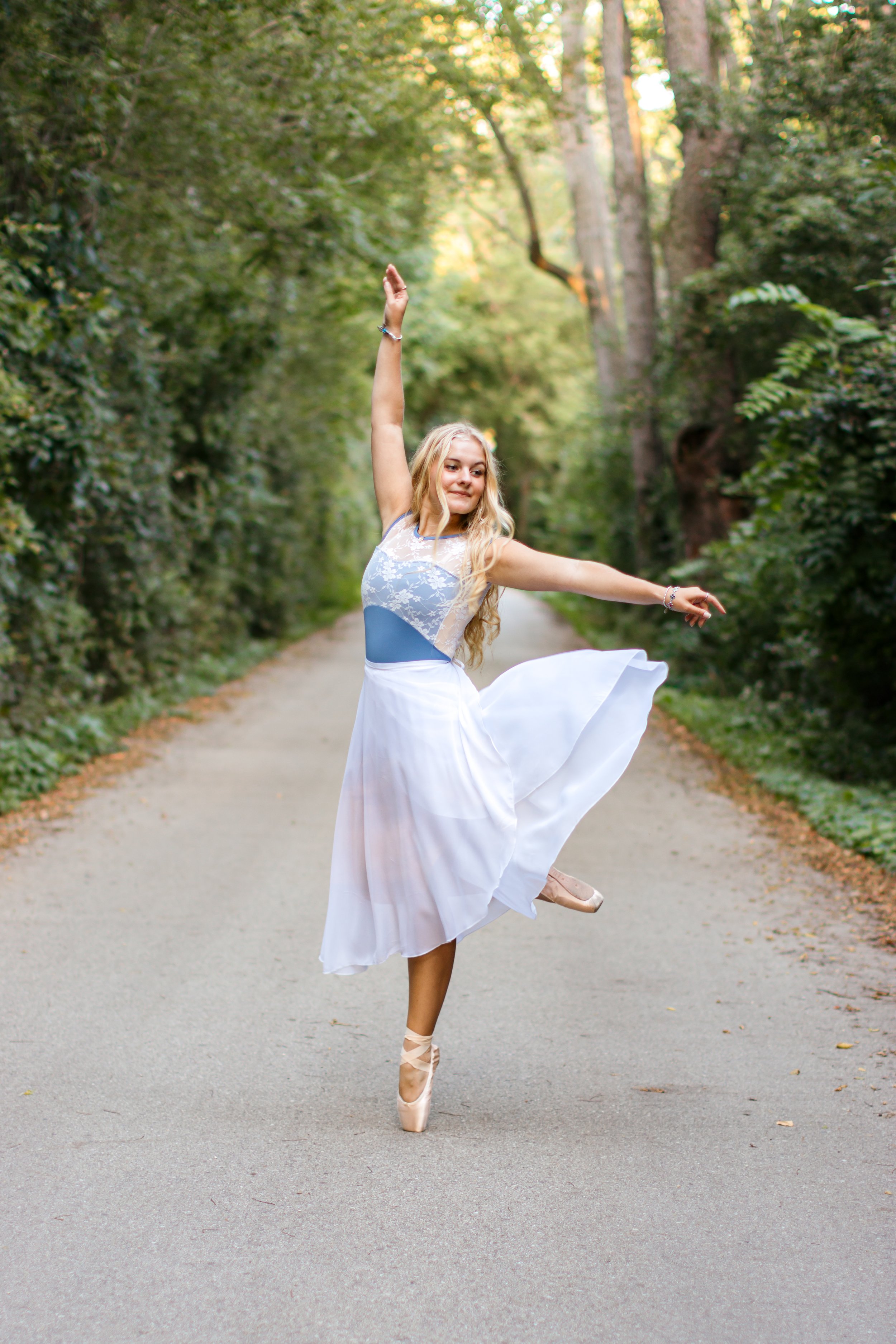 LizAnnPhotography_Chloe2027-55-2.jpg