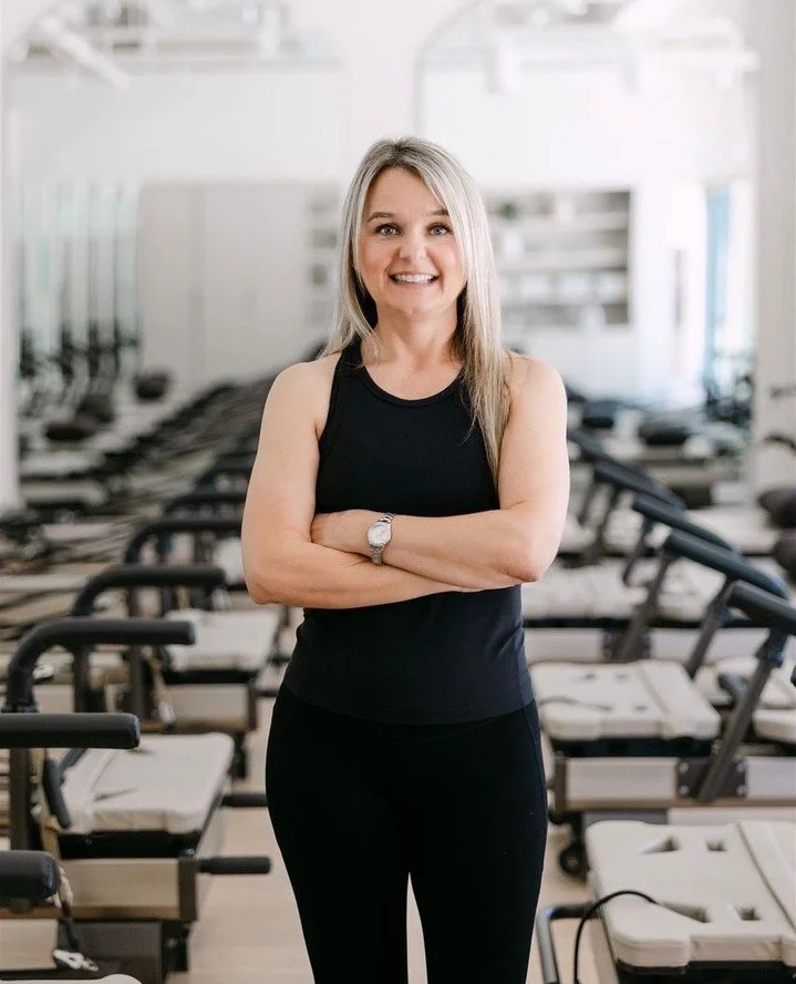 Kimberli is an Arkansas native who has called Northwest Arkansas home for over 20 years. As a certified health coach, she has a deep passion for health and wellness, which led her to discover san, where she quickly fell in love with the practice and 