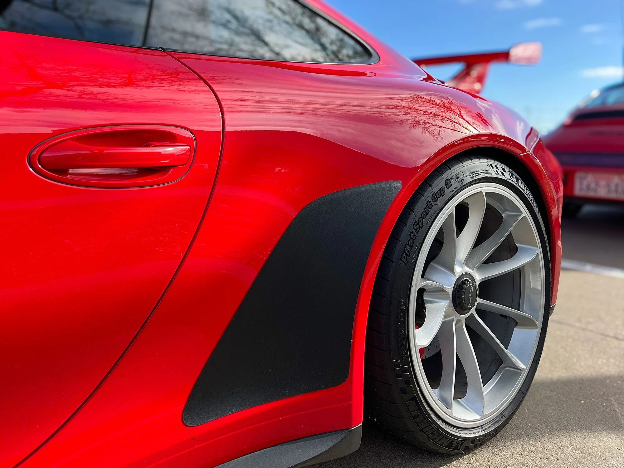 991.1 GT3_red_close up.jpg