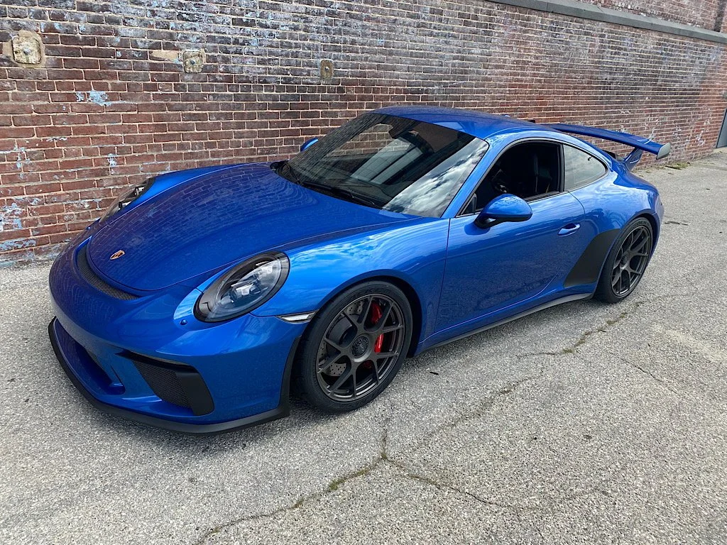 Deep Black_Sapphire Blue GT3.jpeg