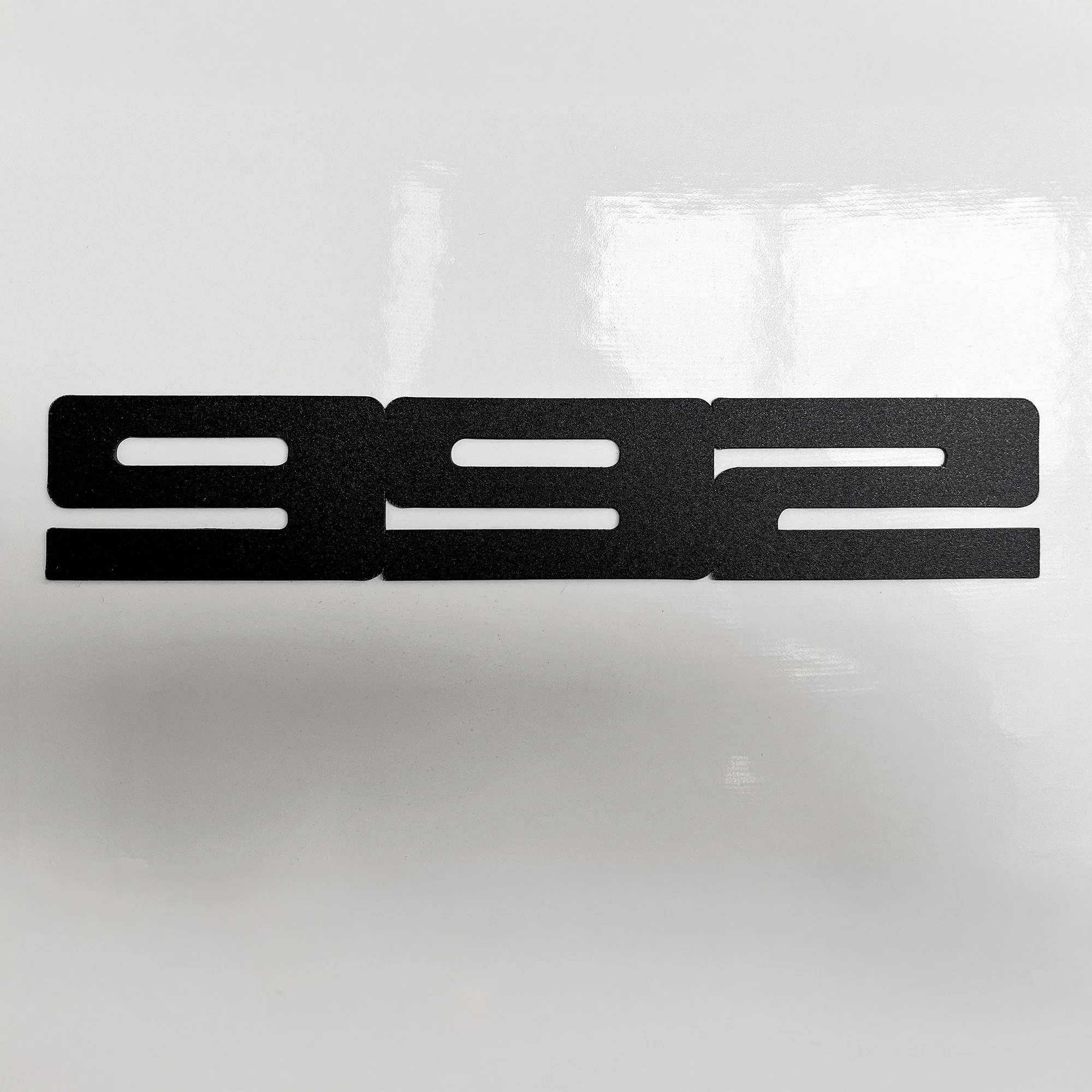 BM992 DB on white.jpg