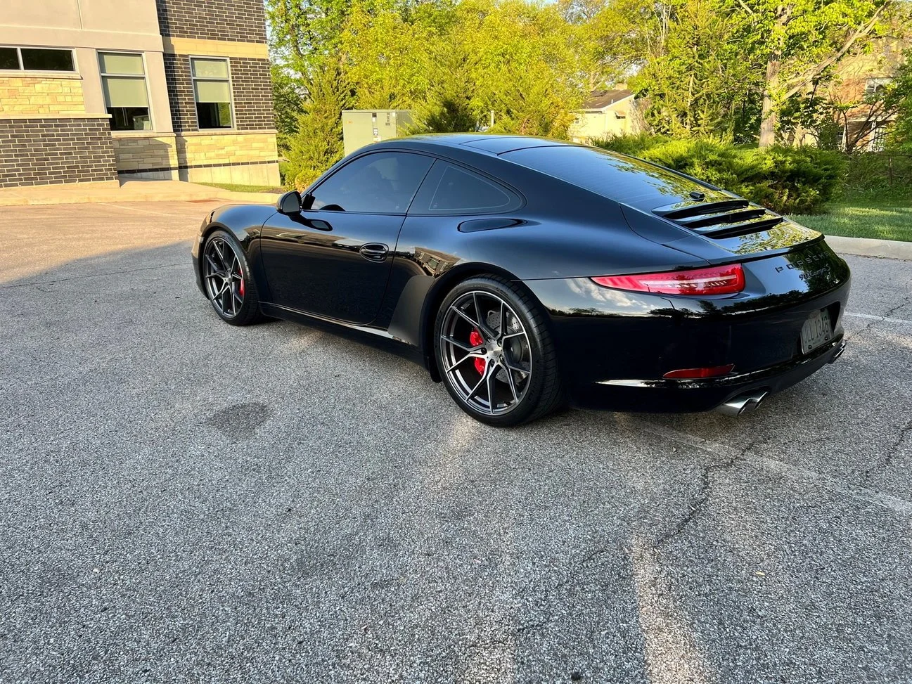 Blk 991_Drivers_rear_wide_.jpeg