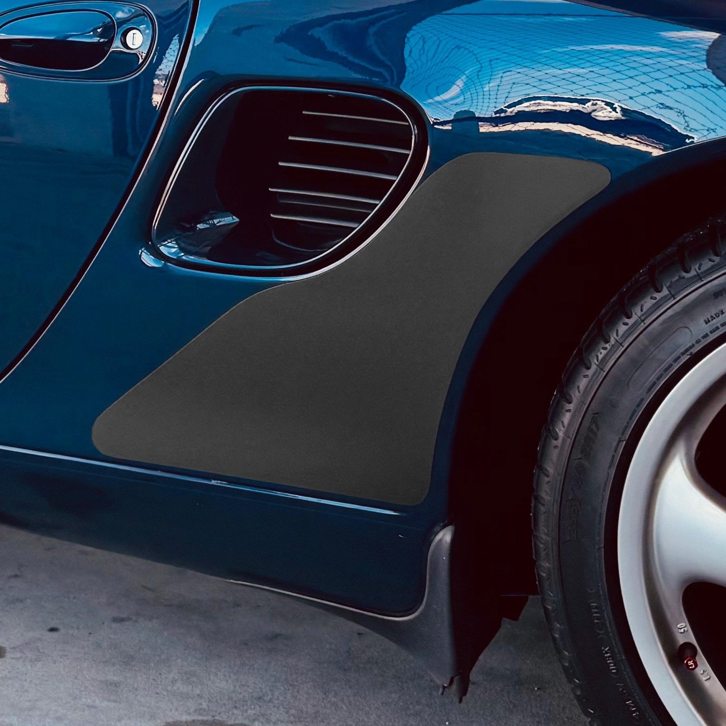 986+Boxster_close+up_Sebring.jpg