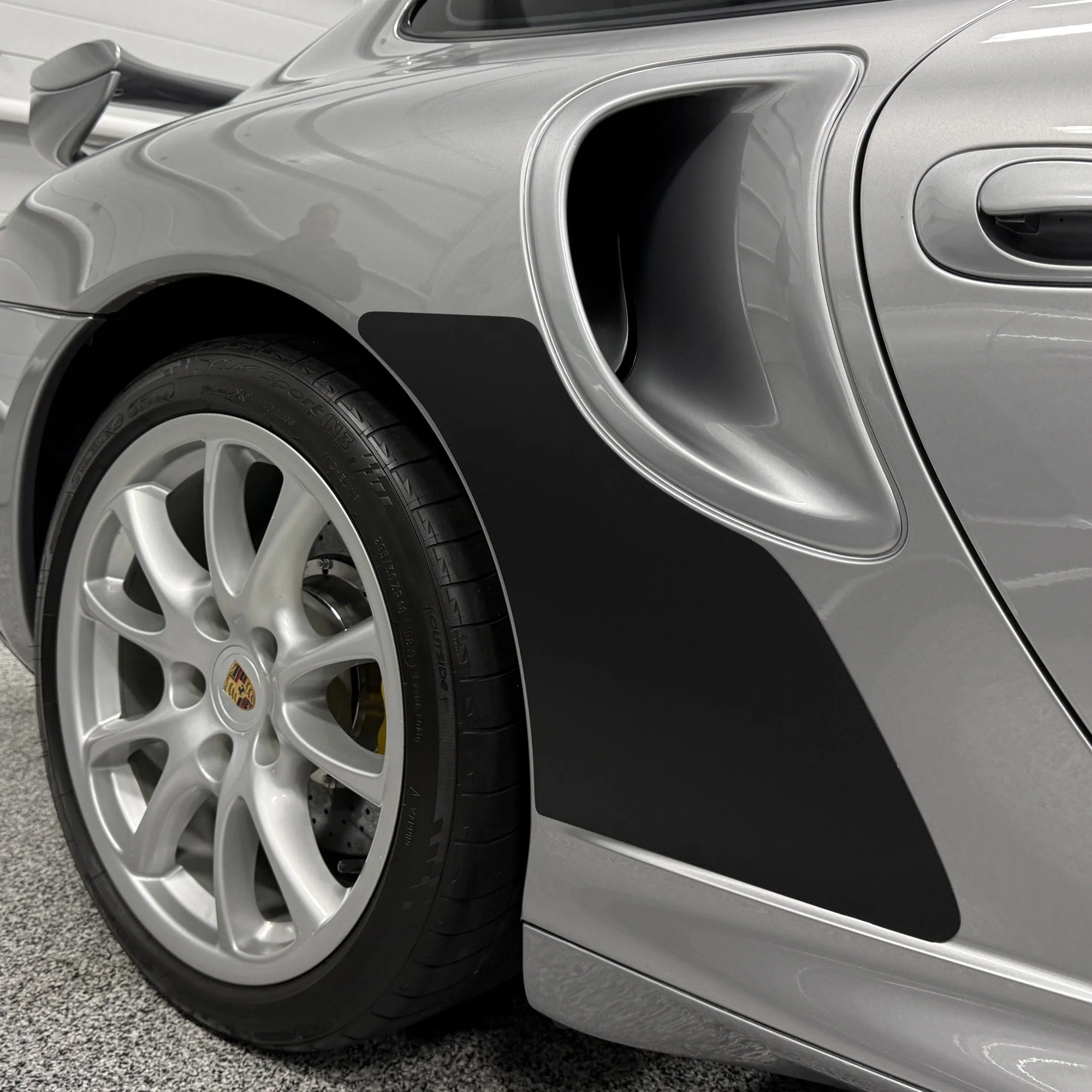 Porsche 911/996 turbo/996 GT2 Magnetic Stone Guards