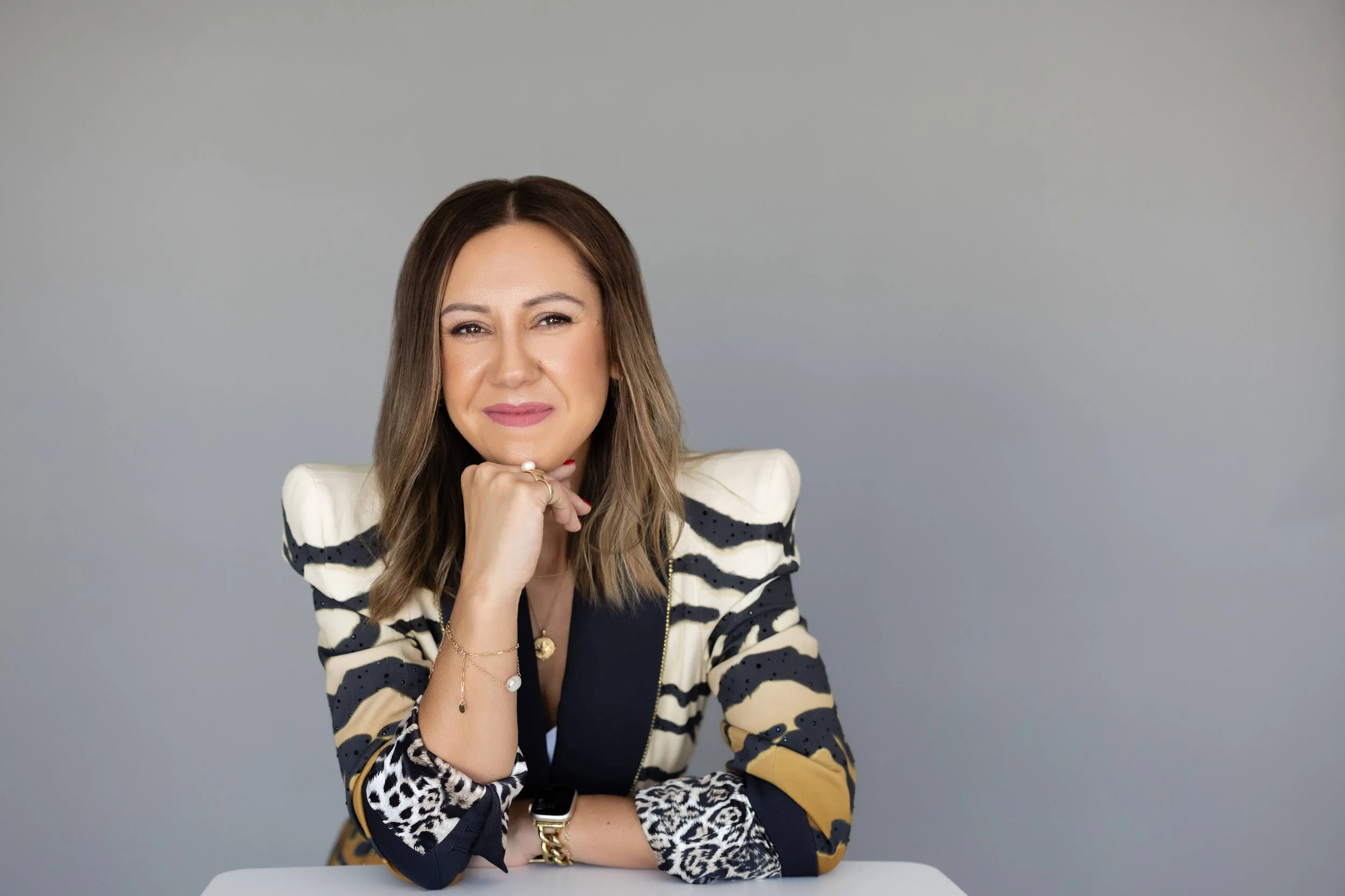 Client wardrobe edit session with Melbourne personal stylist MeaghanStyles