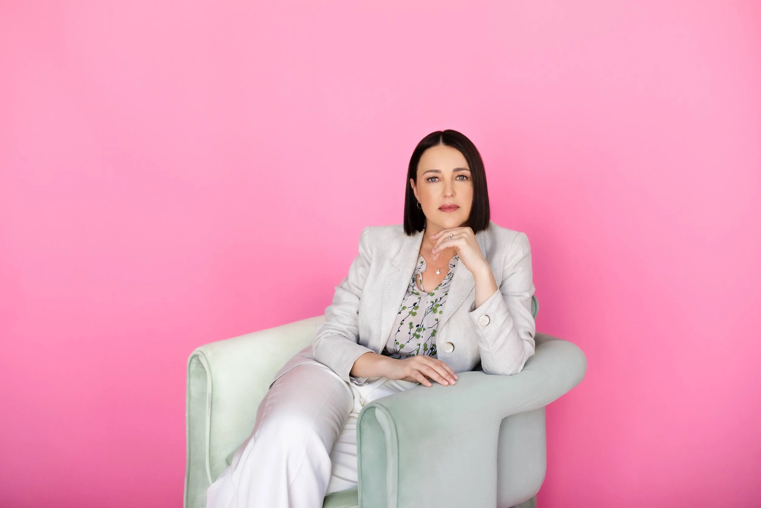 Client wardrobe edit session with Melbourne personal stylist MeaghanStyles