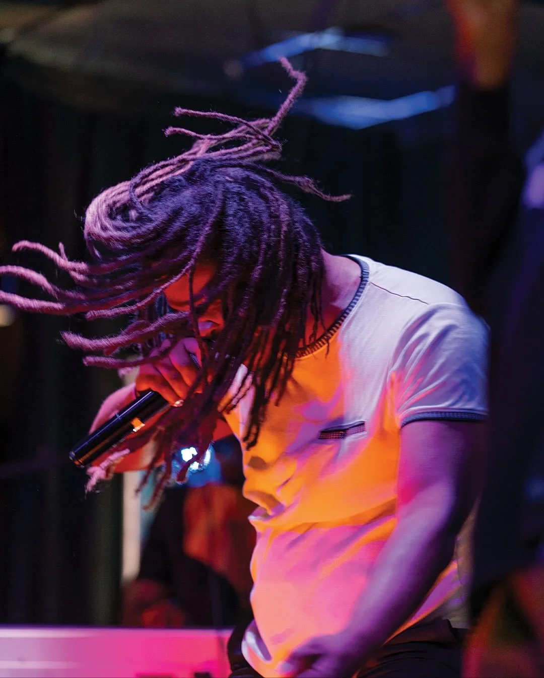 Caught these killer shots of @azunre @azathemessenger and @wyldthangmusic performing at #Zepfest 2025 last Saturday!

Big shoutout to @gearlybelovedproductions for the fantastic lighting setup on stage 💡🎥🎶