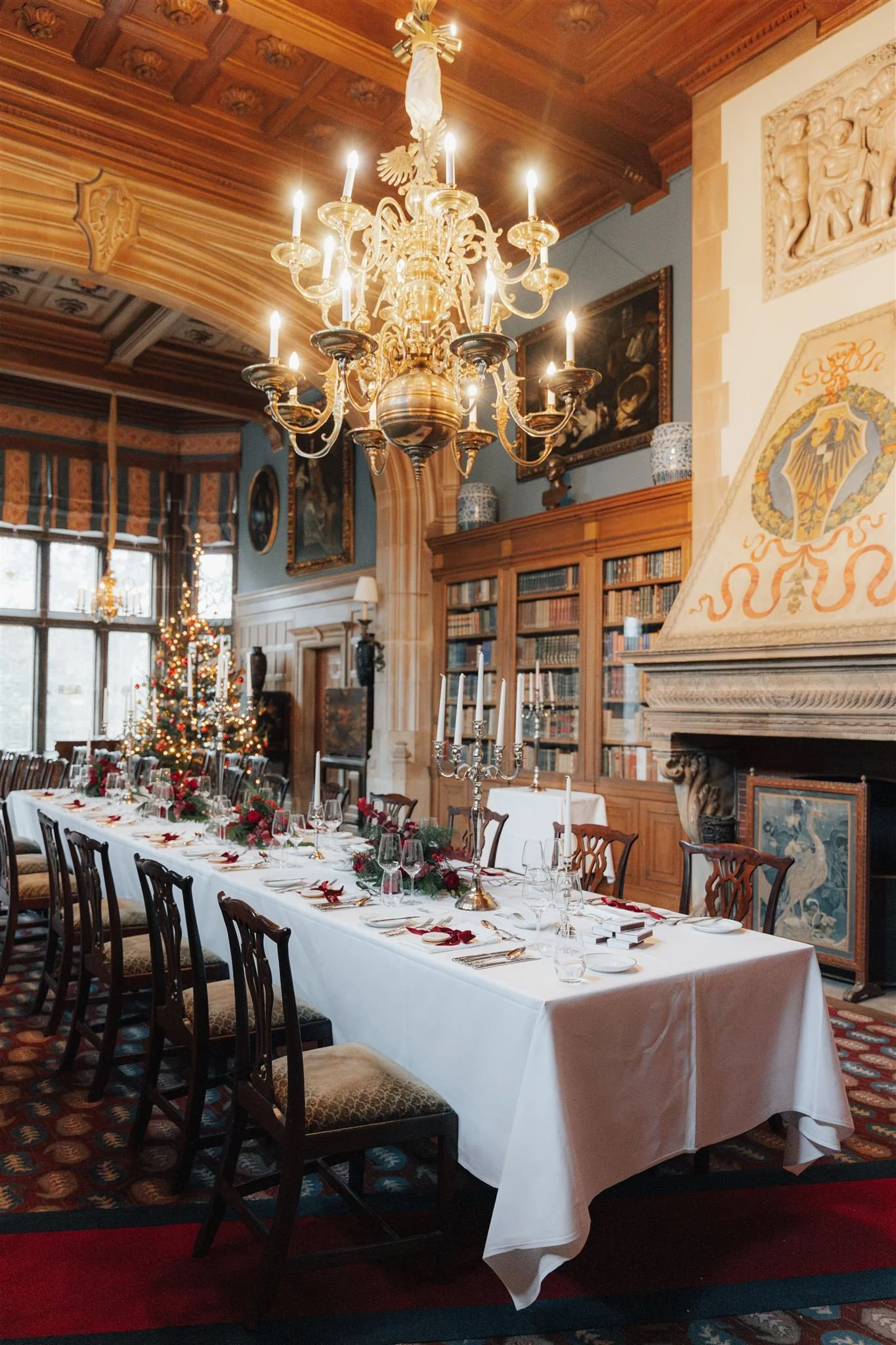 Tafel in Bibliothek Schlosshotel Kronberg