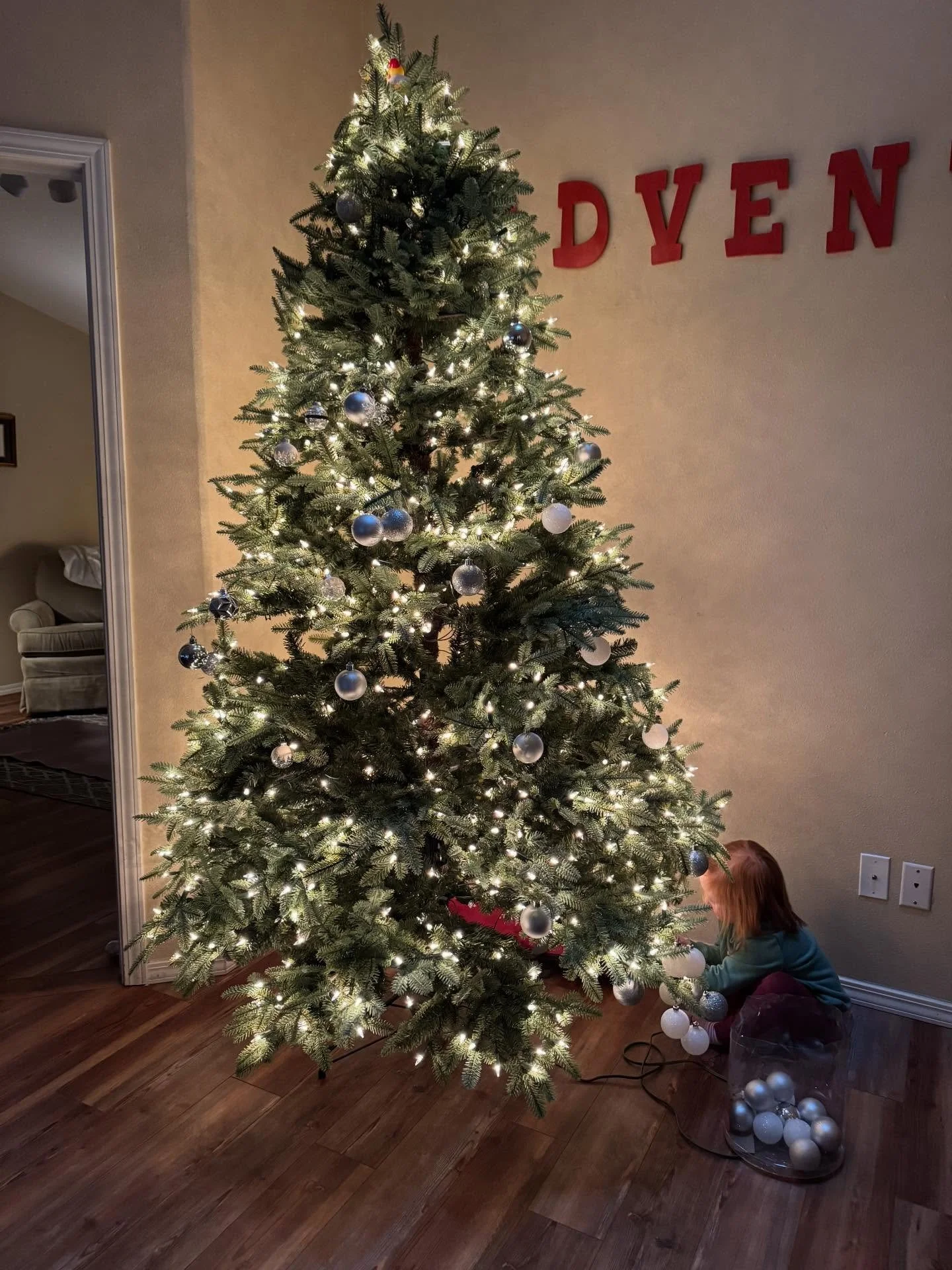 An offline pop in to say:

The holidays are here.
The woods are beautiful.
I&rsquo;m in a cave of creativity and building.
The less I&rsquo;m here, the more my work seems to grow.
And all of that feels like a delightful poem, a magical riddle I&rsquo