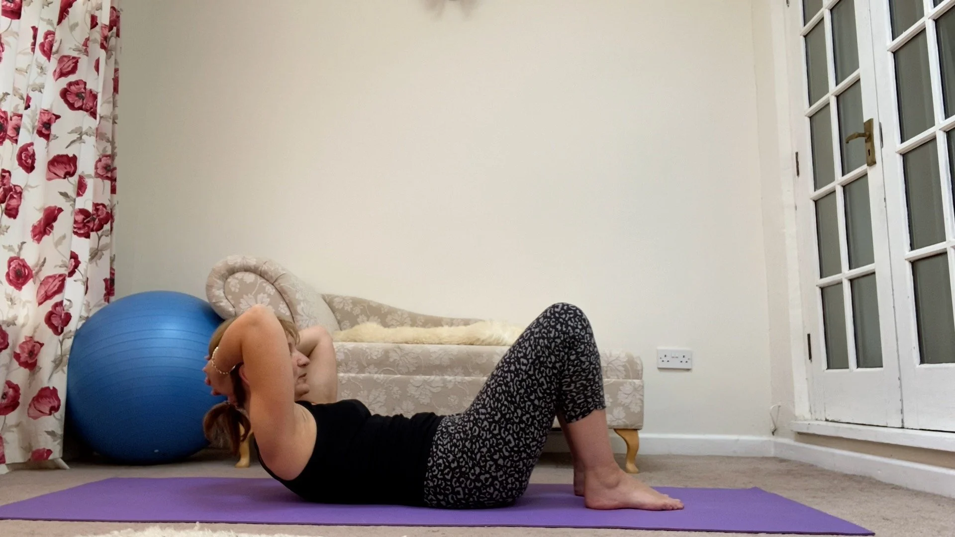 Shorts - curl up.jpg