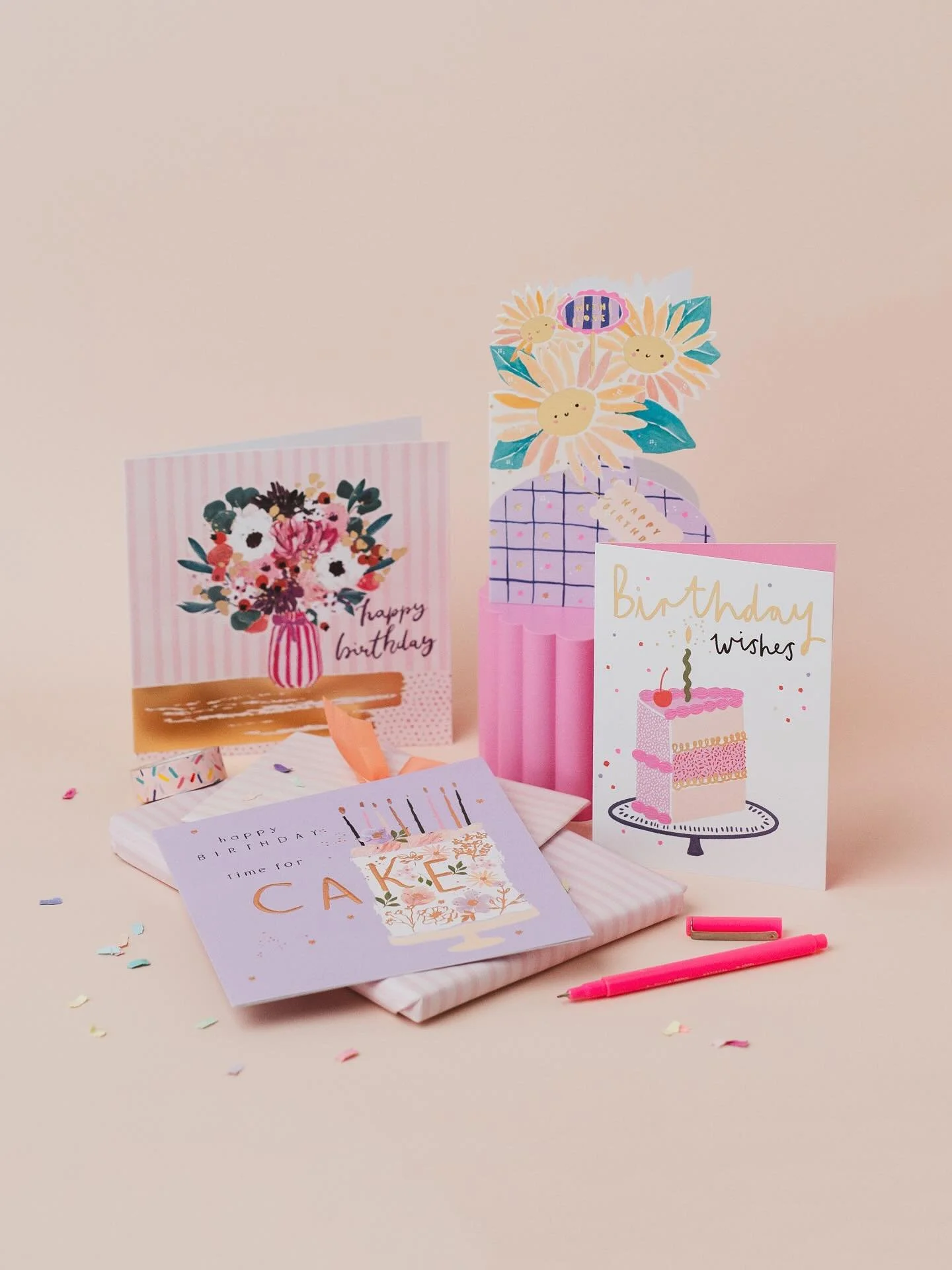 Stocking up on cards for all these September birthdays?🎈💌 Our lovely new collections are full of gorgeous birthday designs all hand-drawn, painted and created by our talented design team 🎨
📷 @hollyboothstudio 
&bull;
#greetingcards #fyp #birthday