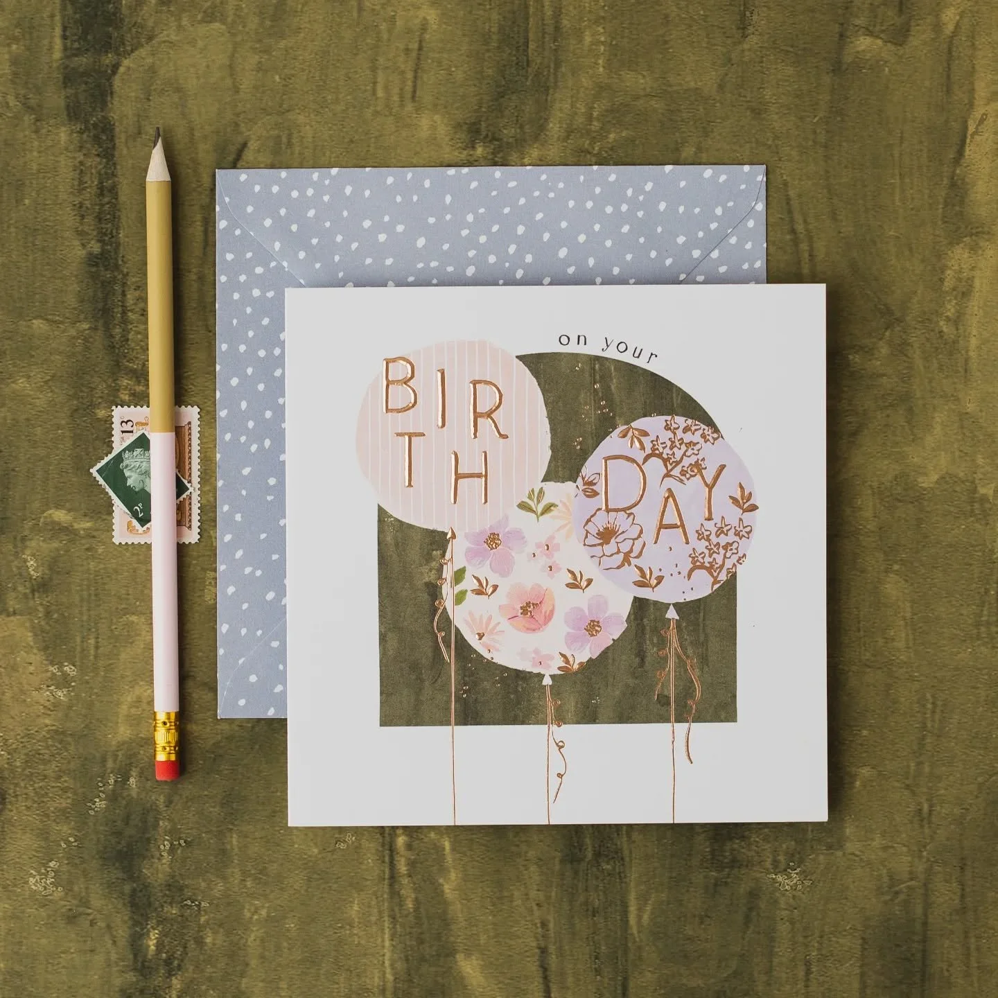 We've got lots of lovely newness to share with you soon (we got some samples yesterday 🙌) in the meantime here's one of our favourites from the Botanique collection, beautifully shot by @hollyboothstudio 📸 we love that painted background! 

#hotchp