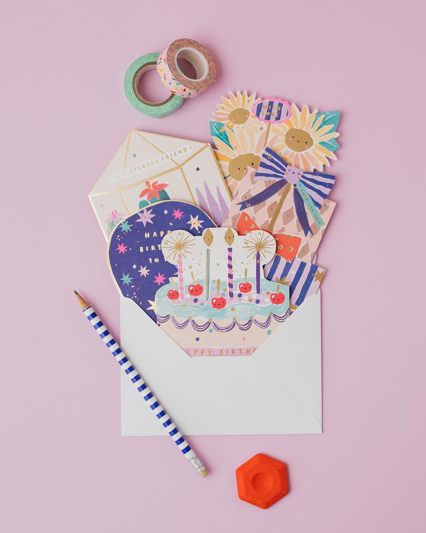 Take your pick from our Mochi collection ✨
Playful designs filled with cake, balloons, and cute cacti. Available now on Faire and cbgtader.co.uk, see links in bio 
#hotchpotch #hotchpotchlondon #mochi #greetingcards #lovefromlondon