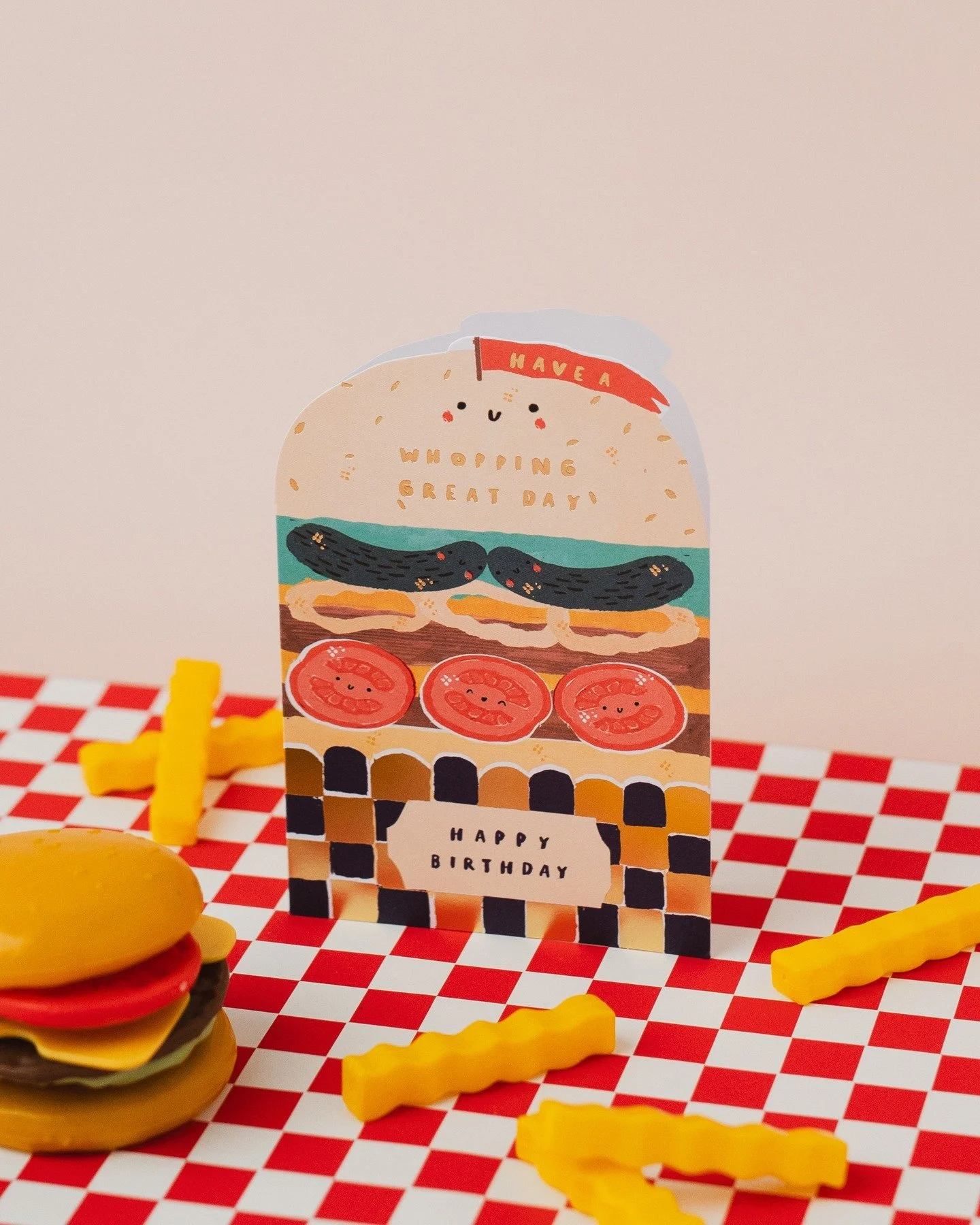 Have a whopping great Tuesday! Pun courtesy of our Mochi collection, how fun is this shot of our super cute Burger card!? Perfect shot as always by @hollyboothstudio #hotchpotchlondon #hotchpotch #lovefromlondon