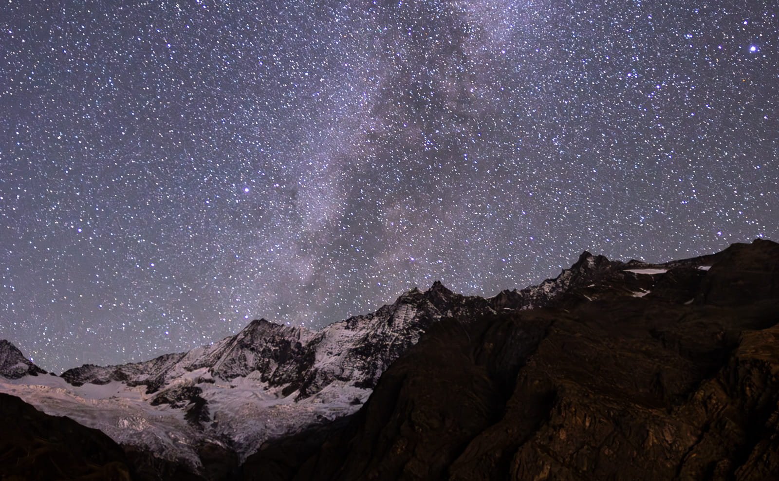 Cinematic travel content in Switzerland by Kasia Adamczyk