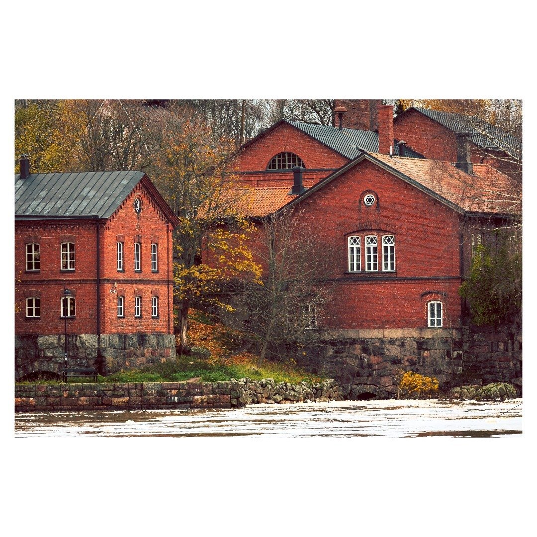 Helsinki was founded by Swedish King Gustav I in 1550 as the town of Helsingfors. Gustav intended for the town to serve the purpose of consolidating trade in the southern part of Finland and providing a competitor to Reval (today: Tallinn), a nearby 