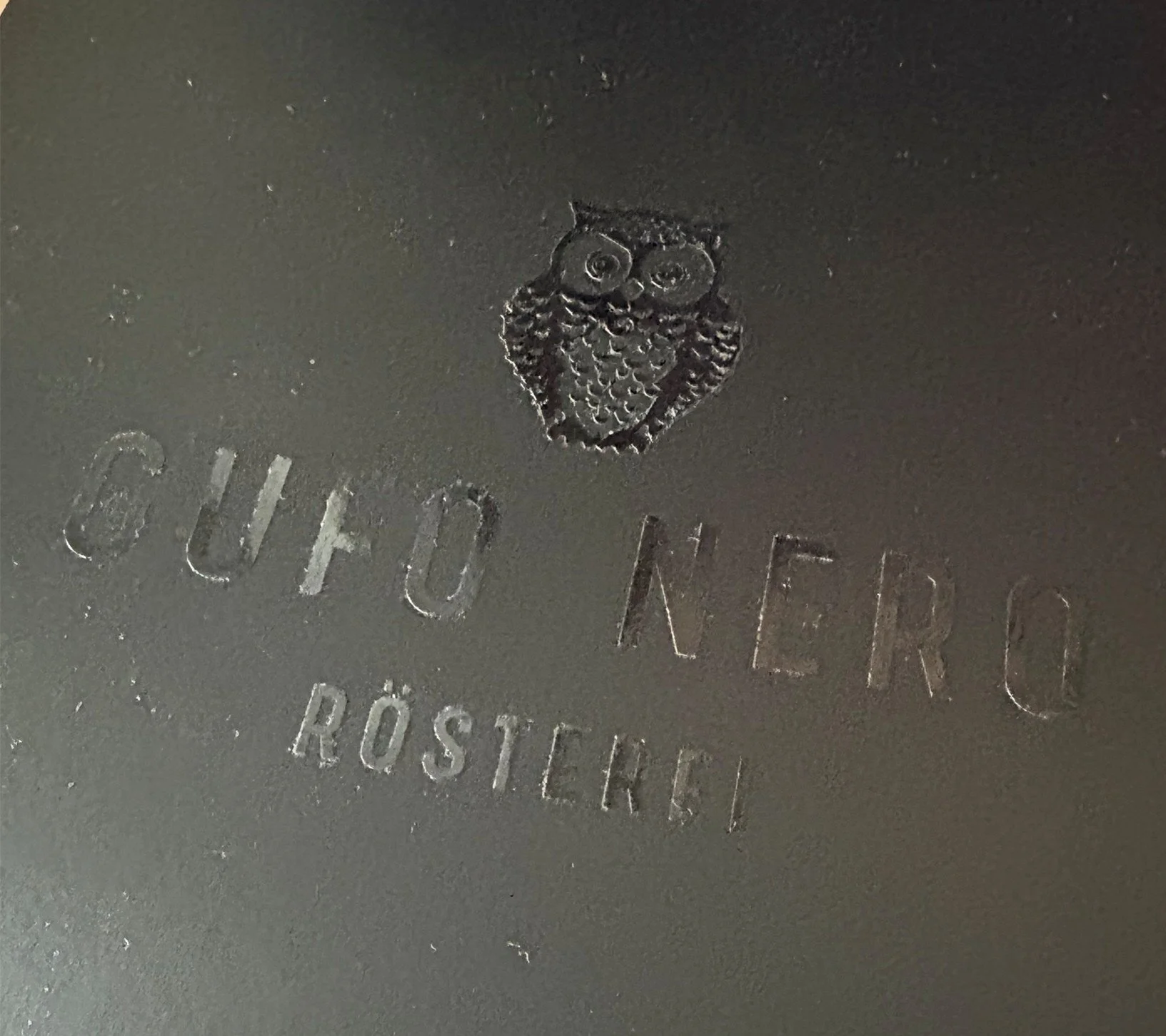 Gift Box - Logo.jpg